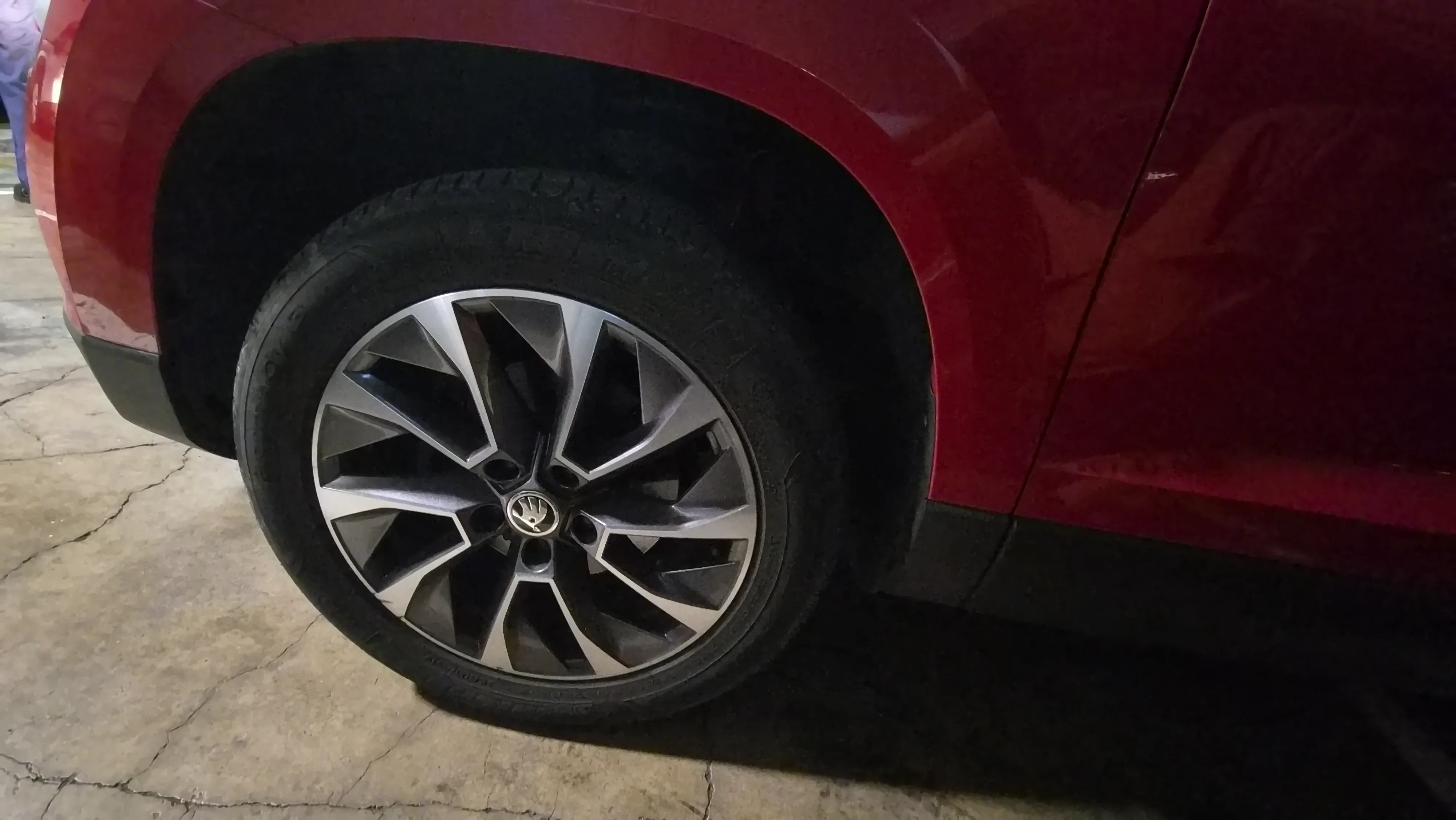 Škoda Karoq 1.0 TSI Active - foto 13