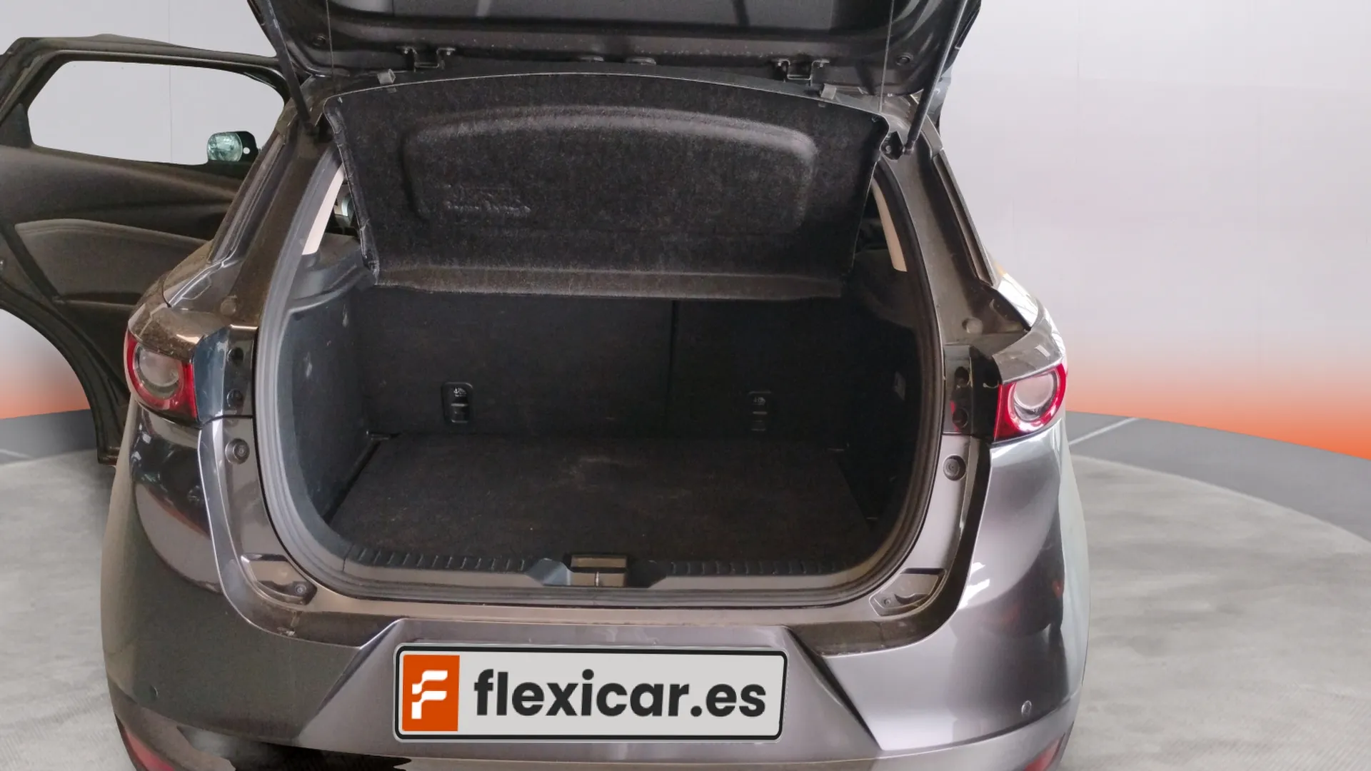 Mazda Mazda3 1.5 Skyactiv-G Evolution - foto 13