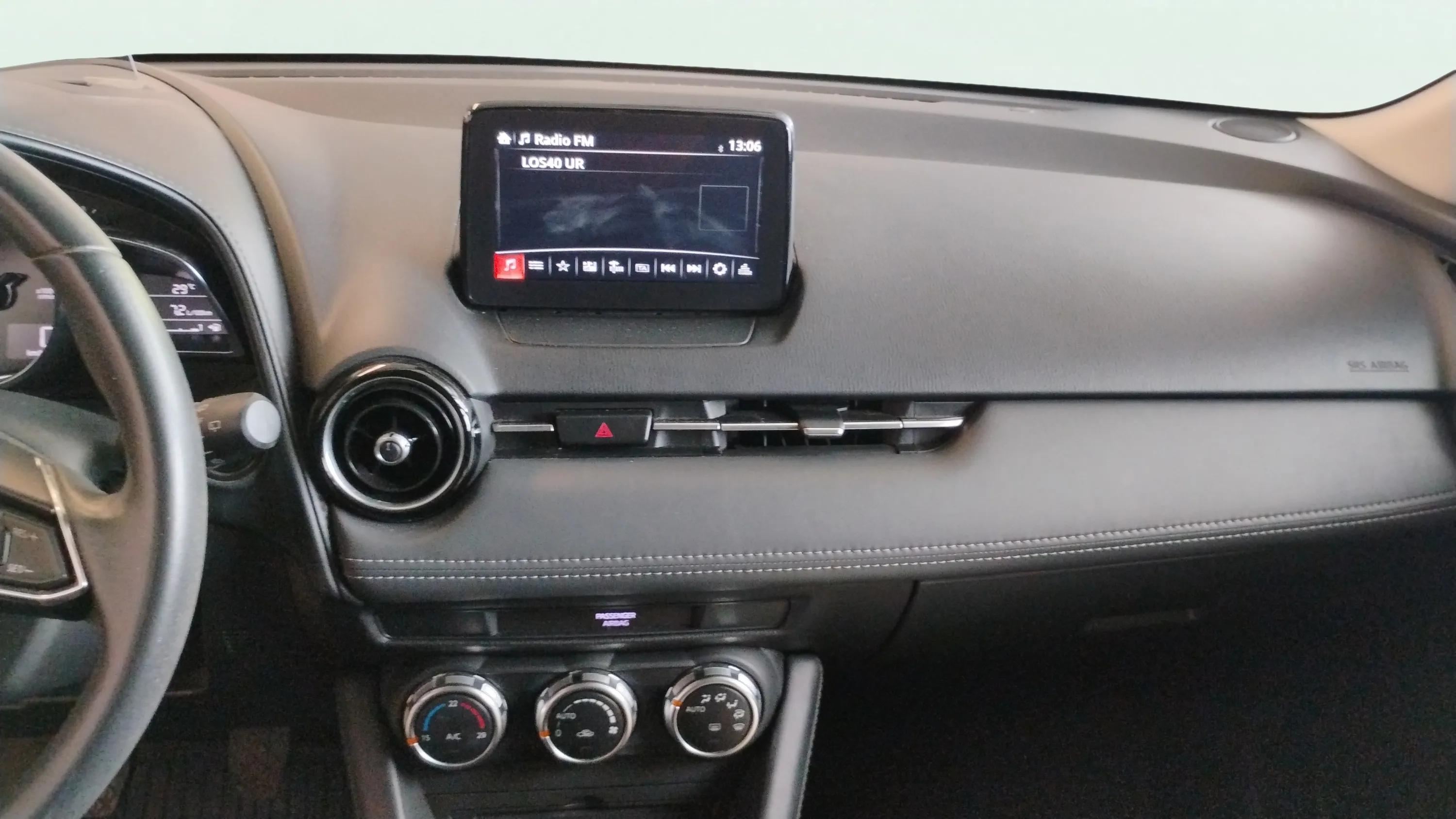 Mazda Mazda3 1.5 Skyactiv-G Evolution - foto 7