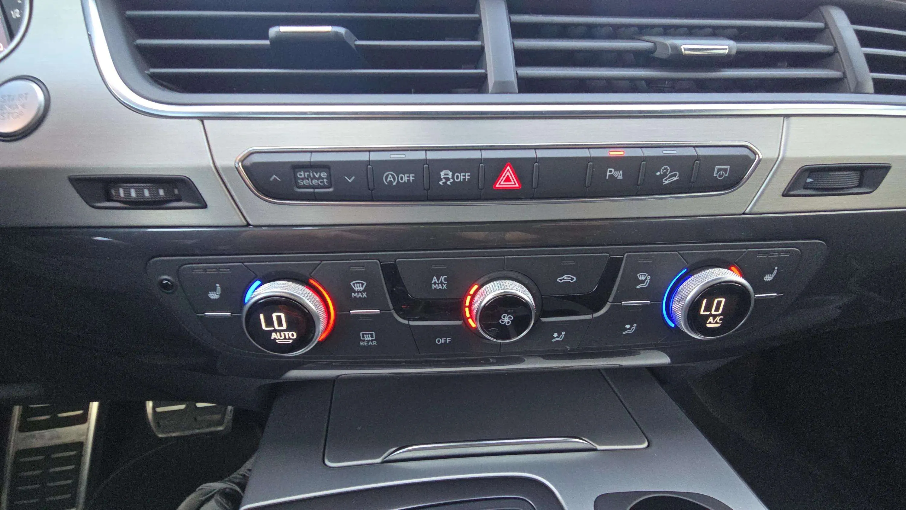 Audi Q7 45 TDI quattro tiptronic - foto 24