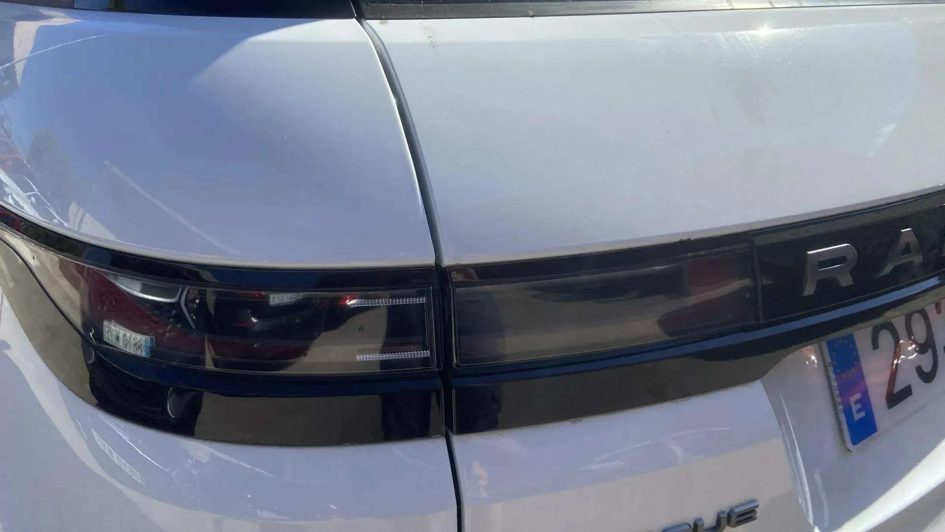 Land Rover Range Rover Evoque 2.0 D163 Dynamic SE 4WD MHEV - foto 11
