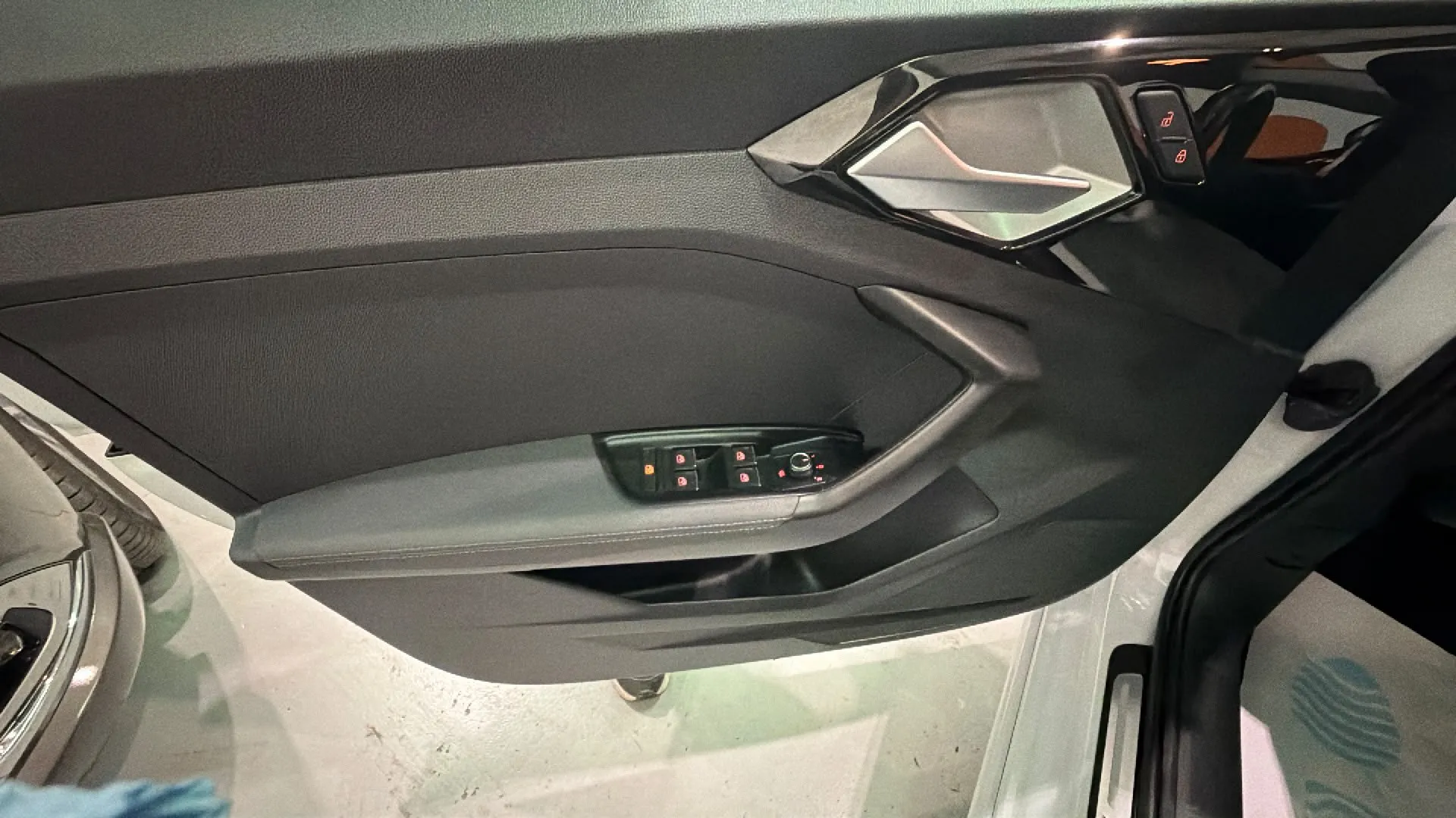 Audi A1 citycarver 25 TFSI - foto 19