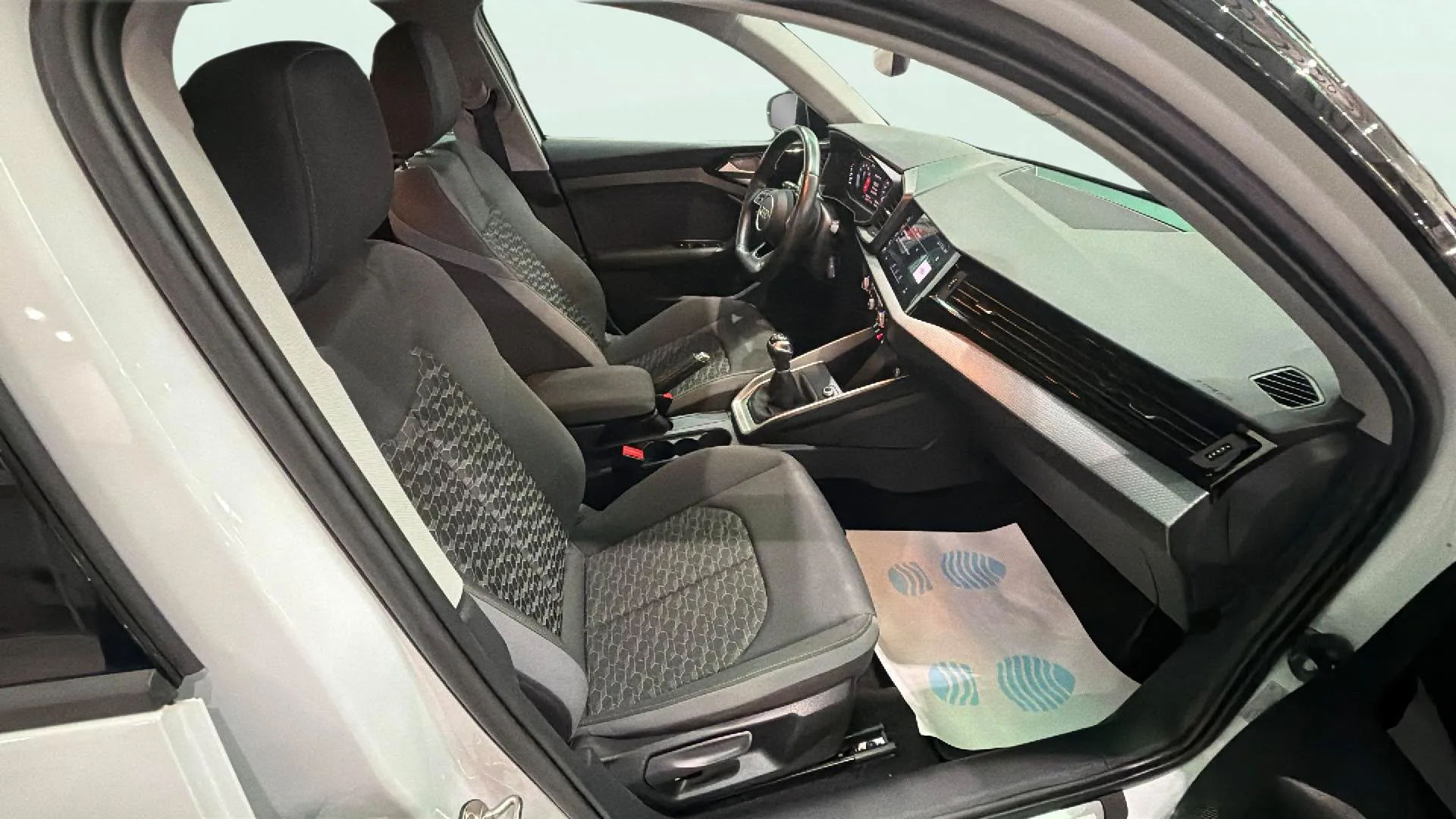 Audi A1 citycarver 25 TFSI - foto 16