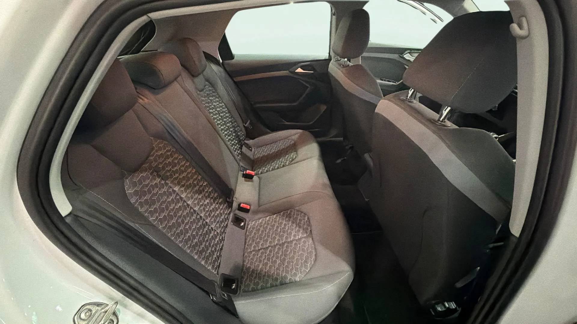 Audi A1 citycarver 25 TFSI - foto 17