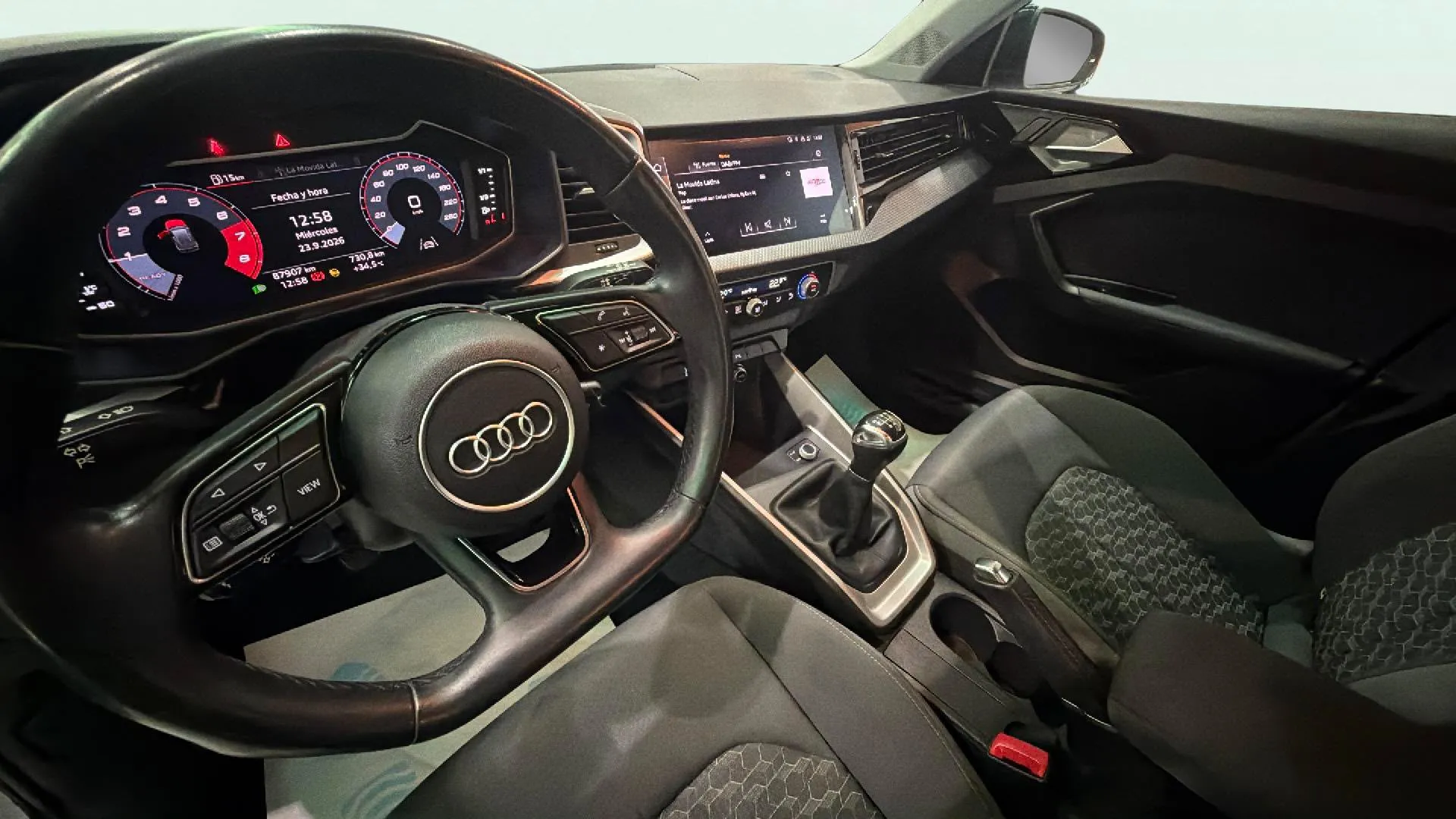 Audi A1 citycarver 25 TFSI - foto 15