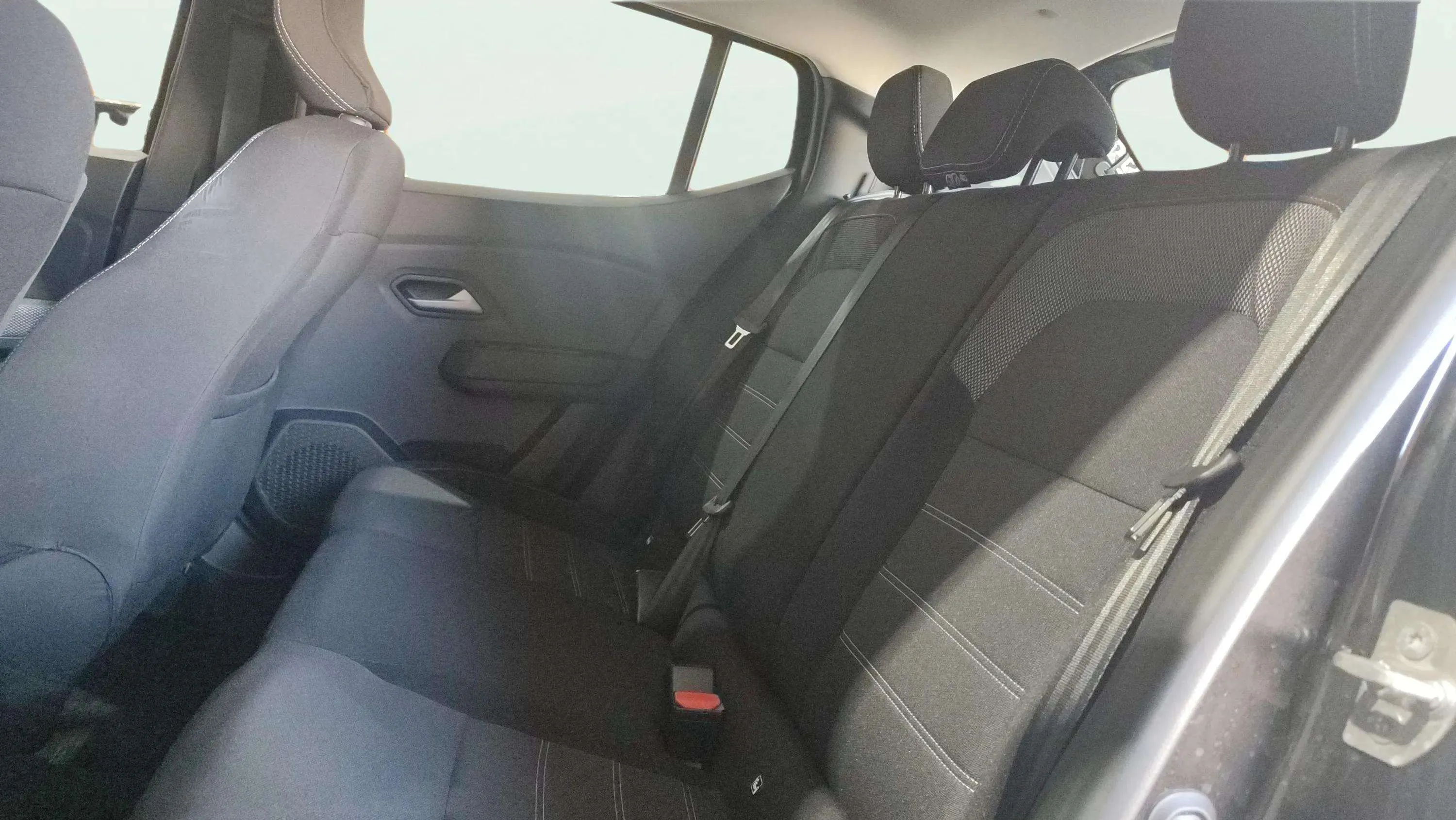 Dacia Sandero Essential ECO-G - foto 18