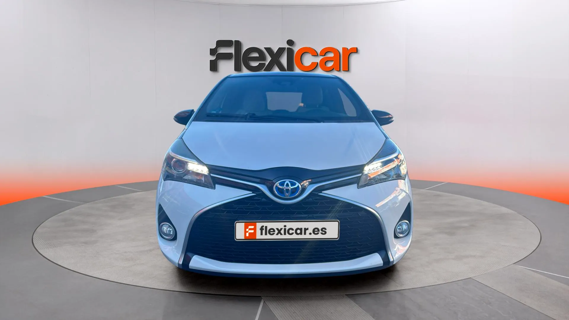 Toyota Yaris 1.5 Hybrid Feel - foto 2