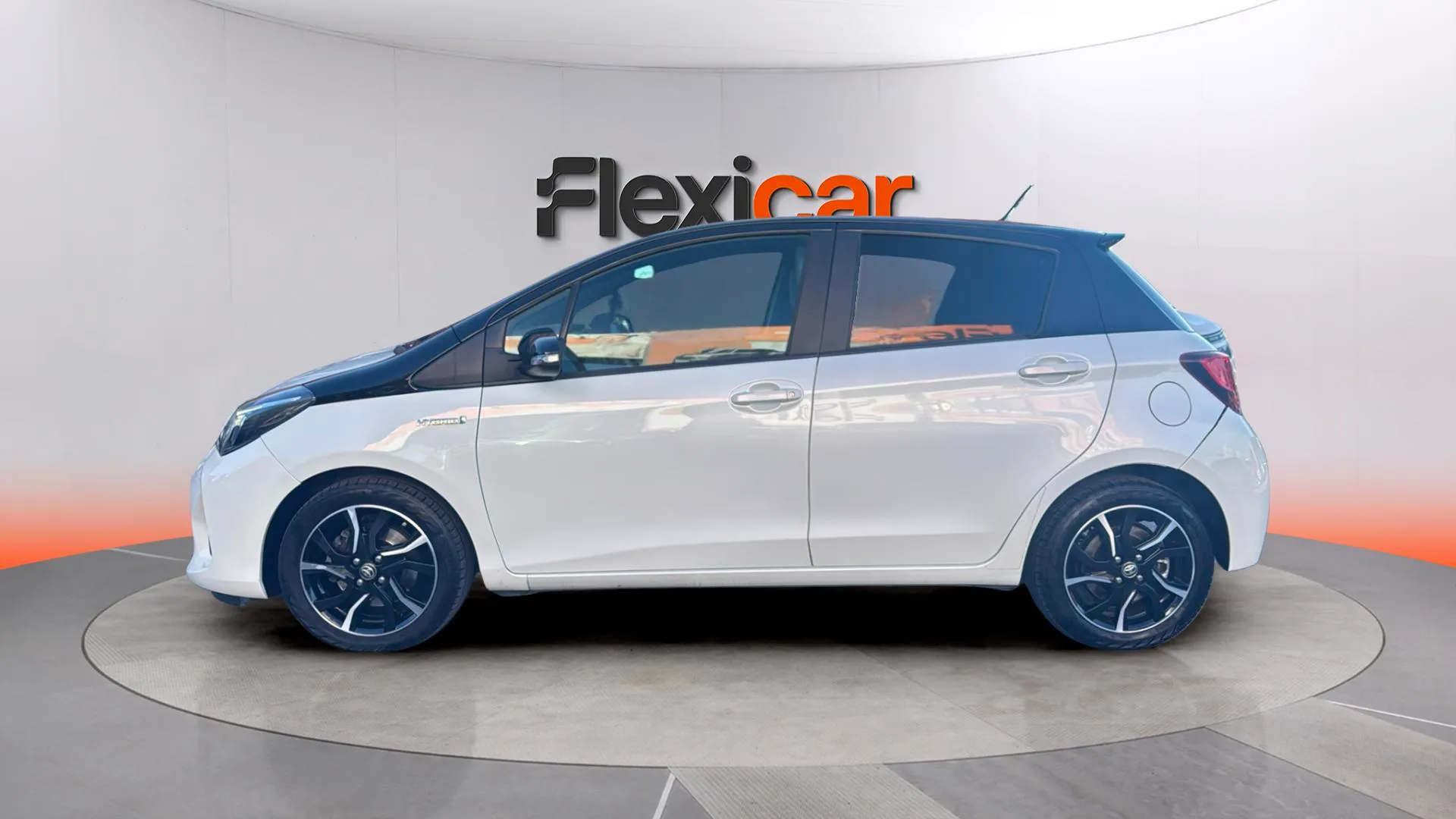 Toyota Yaris 1.5 Hybrid Feel - foto 4