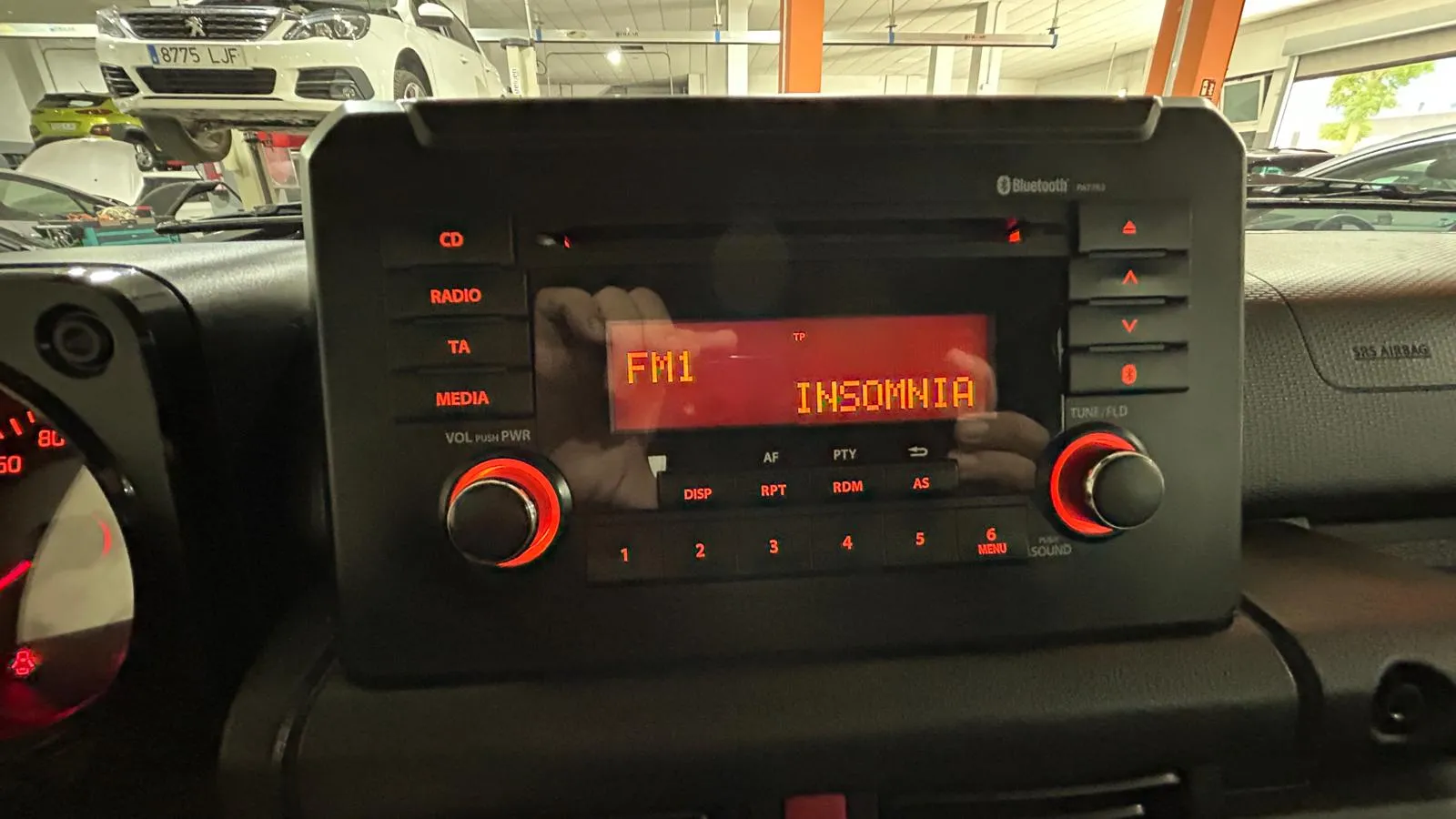 Suzuki Jimny 1.5 JLX - foto 10