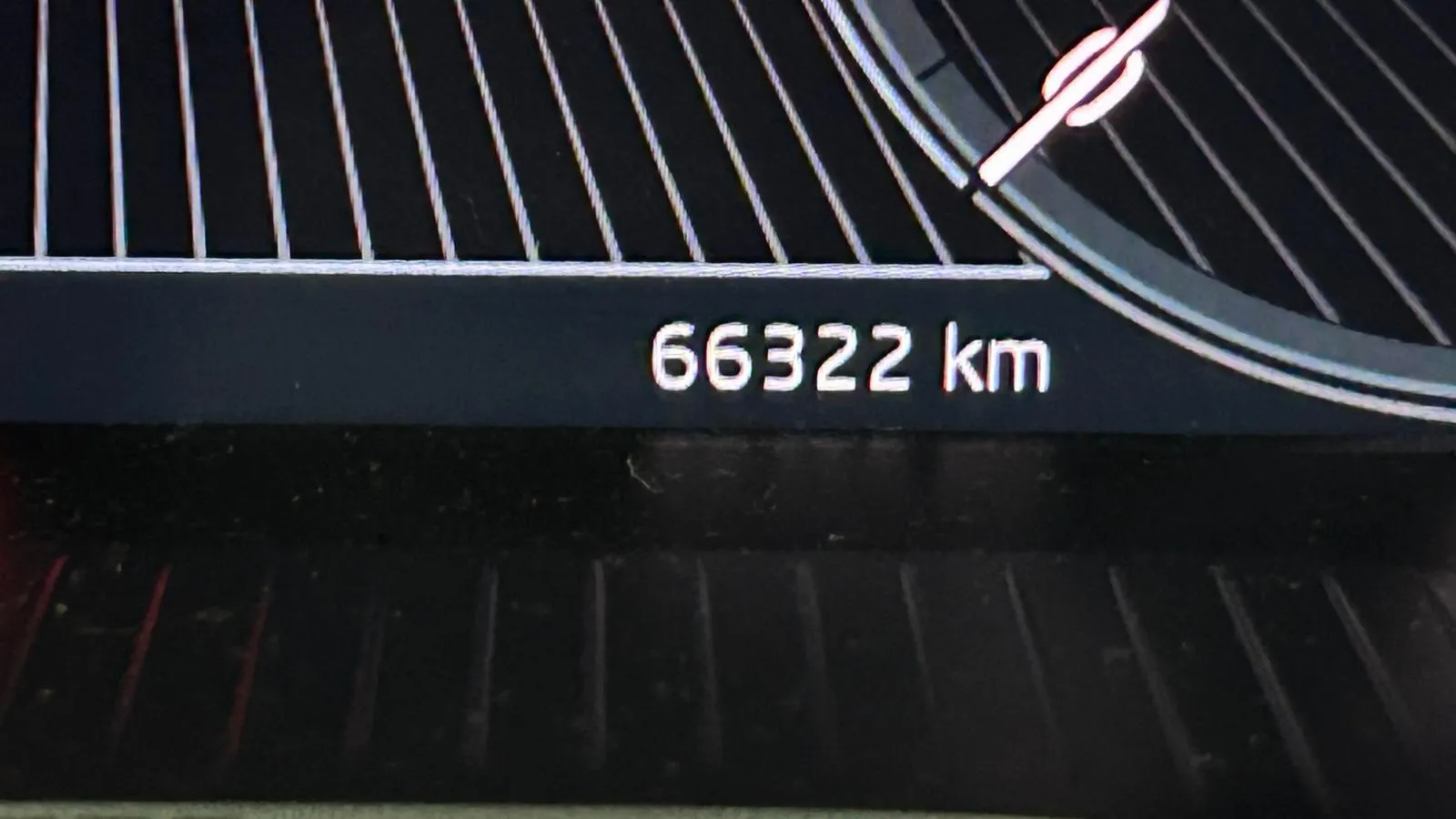 Škoda Superb 2.0 TDI DSG Ambition - foto 10