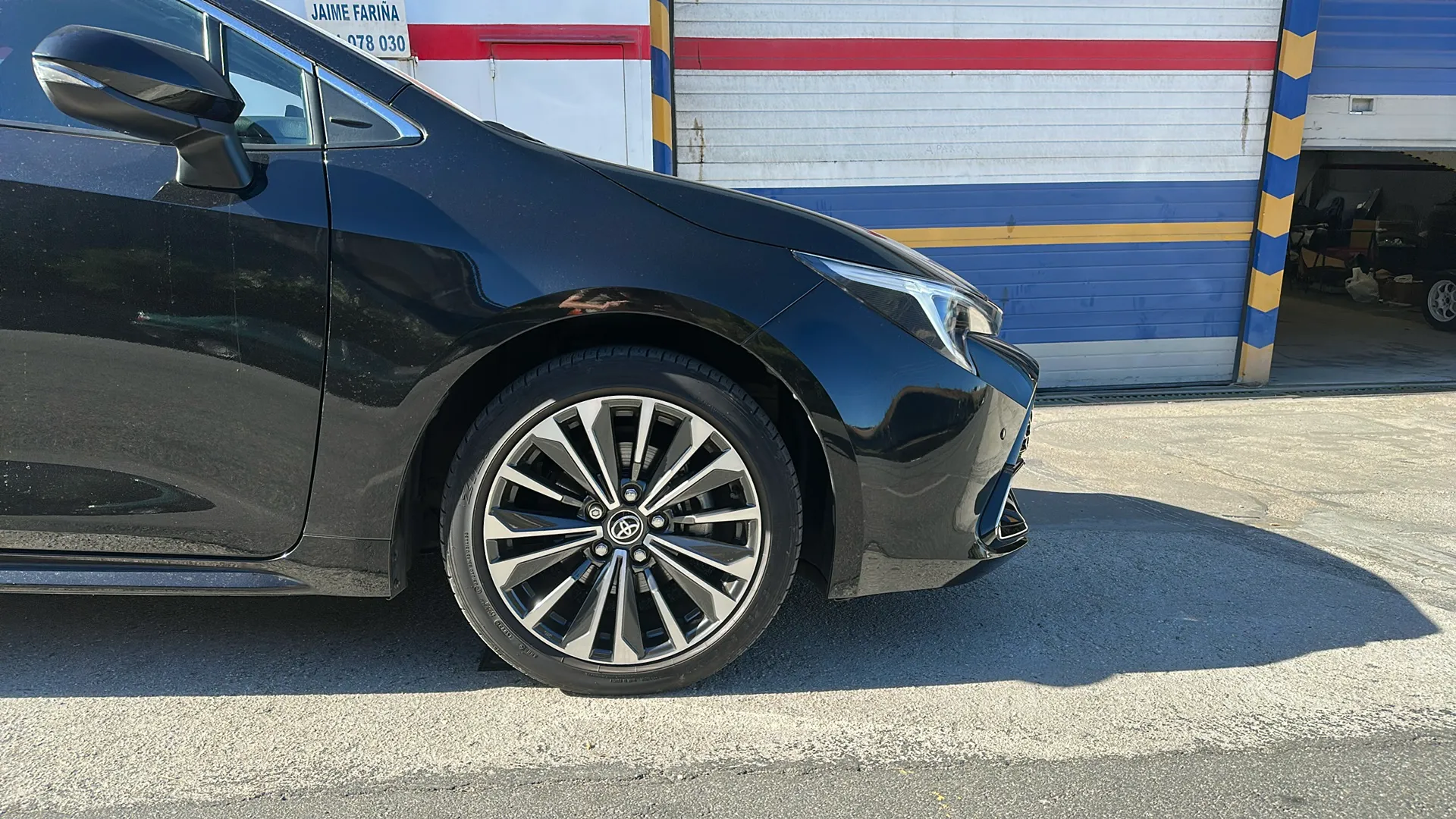 Toyota Corolla 140H Style Touring Sport - foto 18