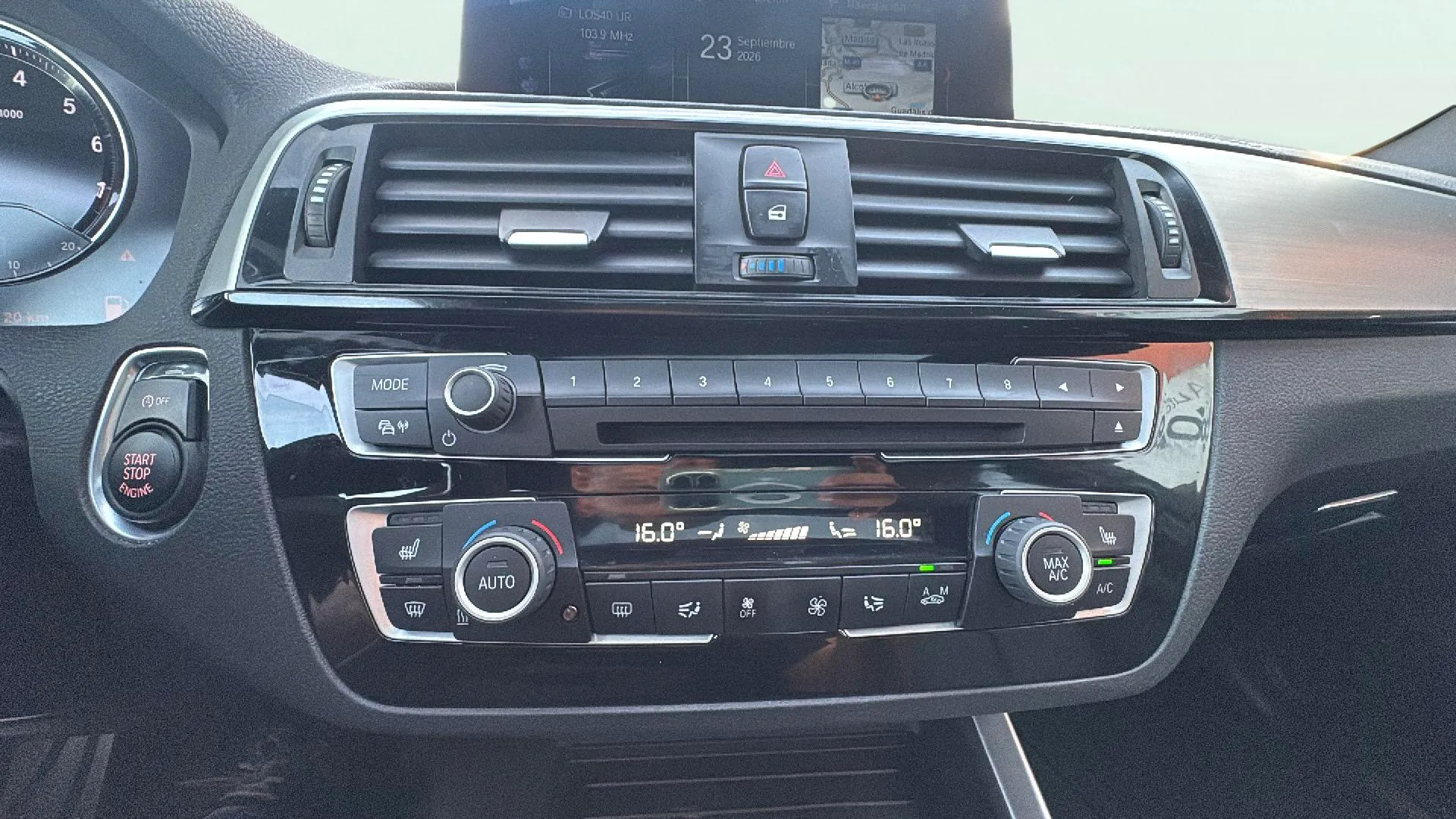 BMW Serie 1 118i - foto 24