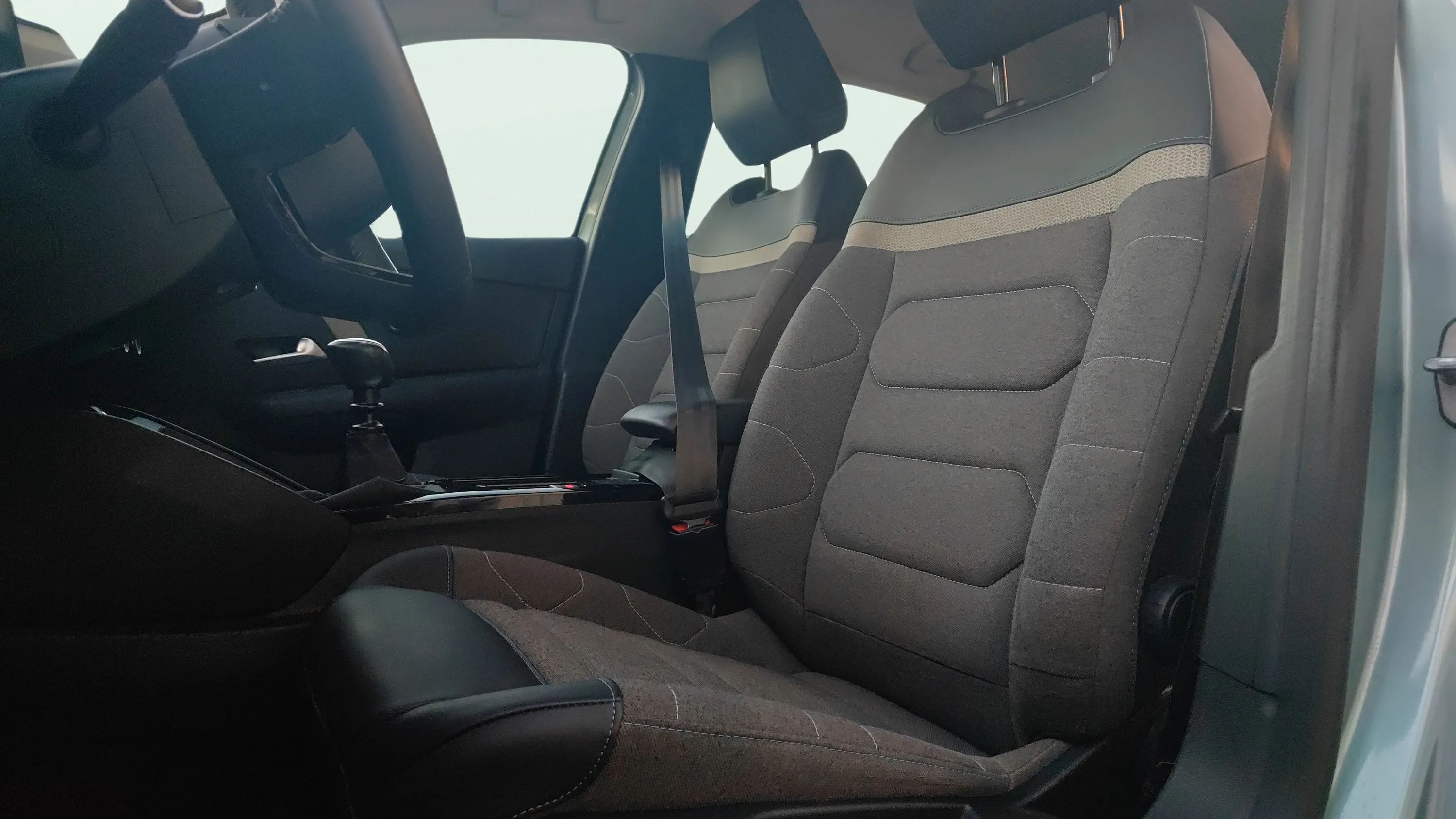 Citroën C4 BlueHDi 110 Feel Pack - foto 13