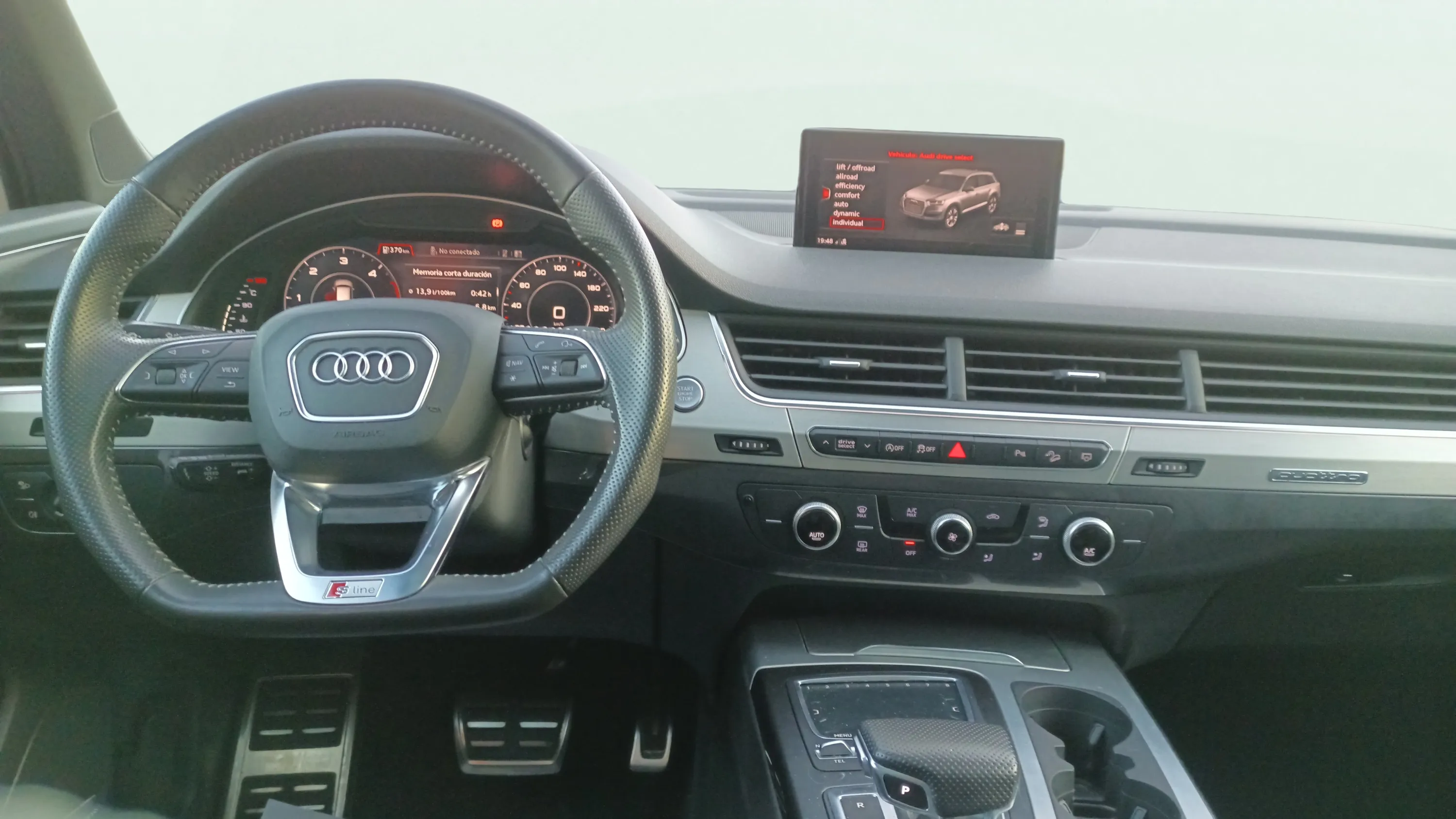 Audi Q7 3.0 TDI quattro tiptronic - foto 13