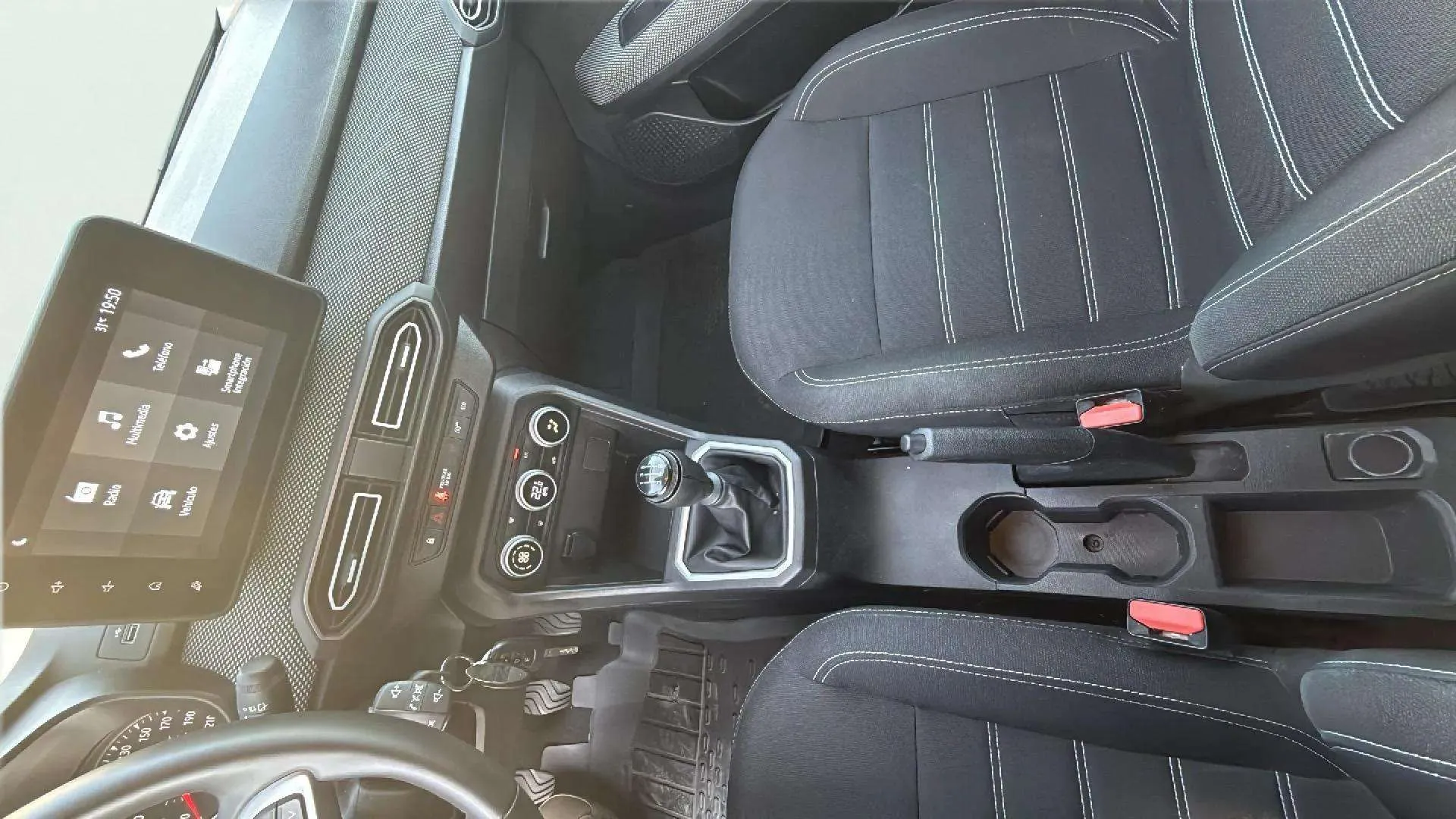 Dacia Sandero Essential TCe - foto 18