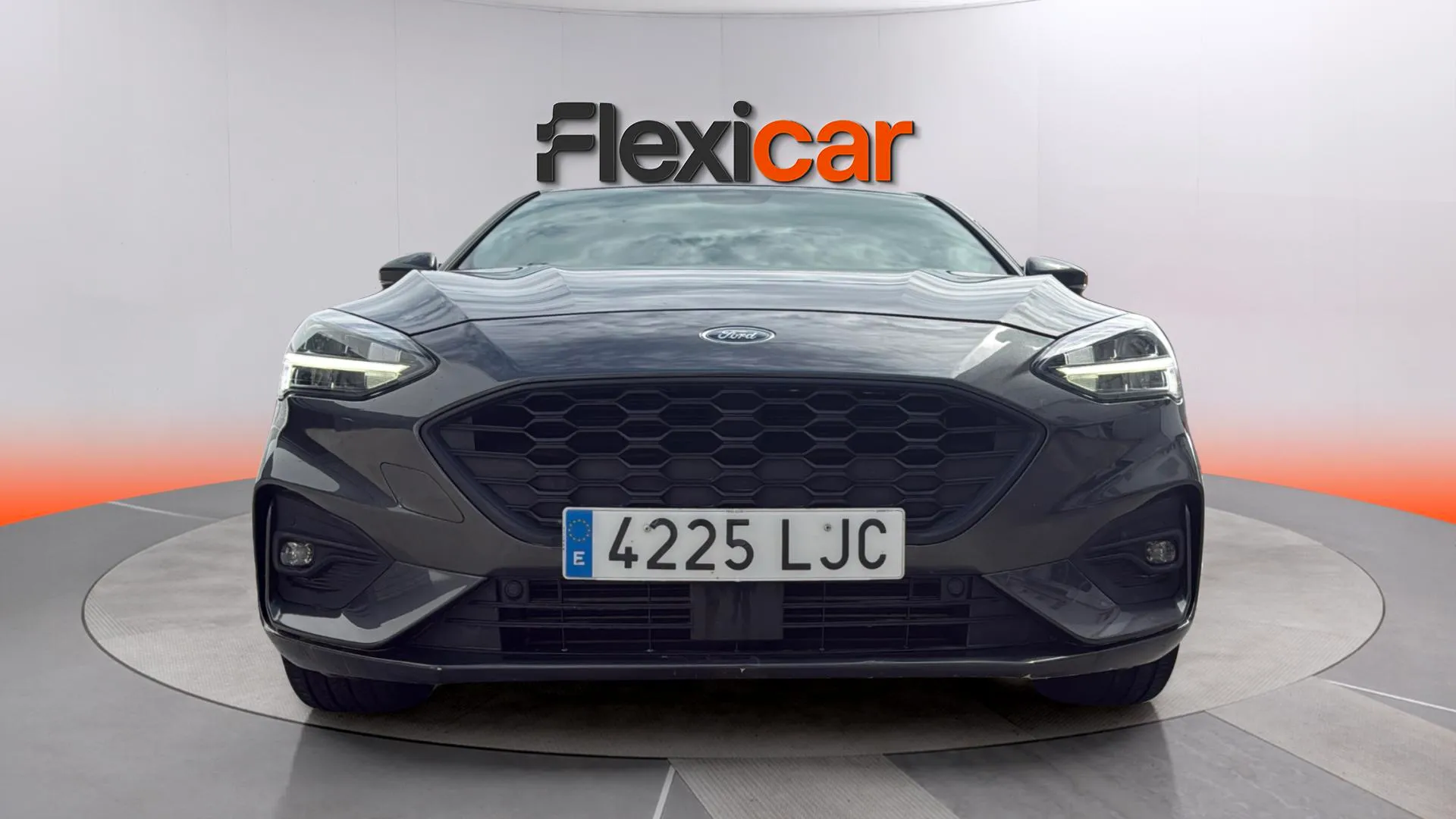 Ford Focus 1.0 EcoBoost ST-Line - foto 2