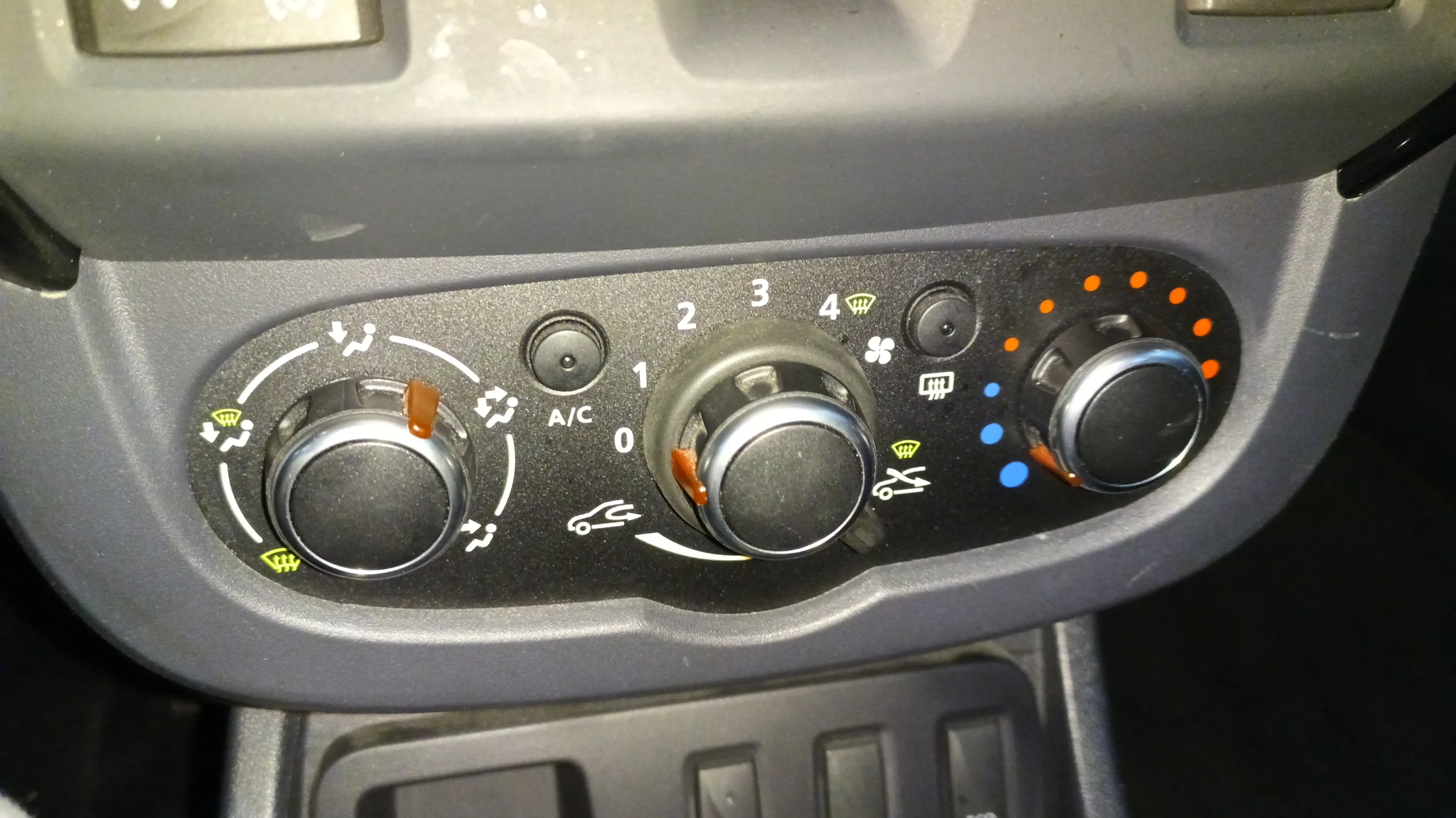 Dacia Duster Ambiance TCe 4x2 2017 - foto 22