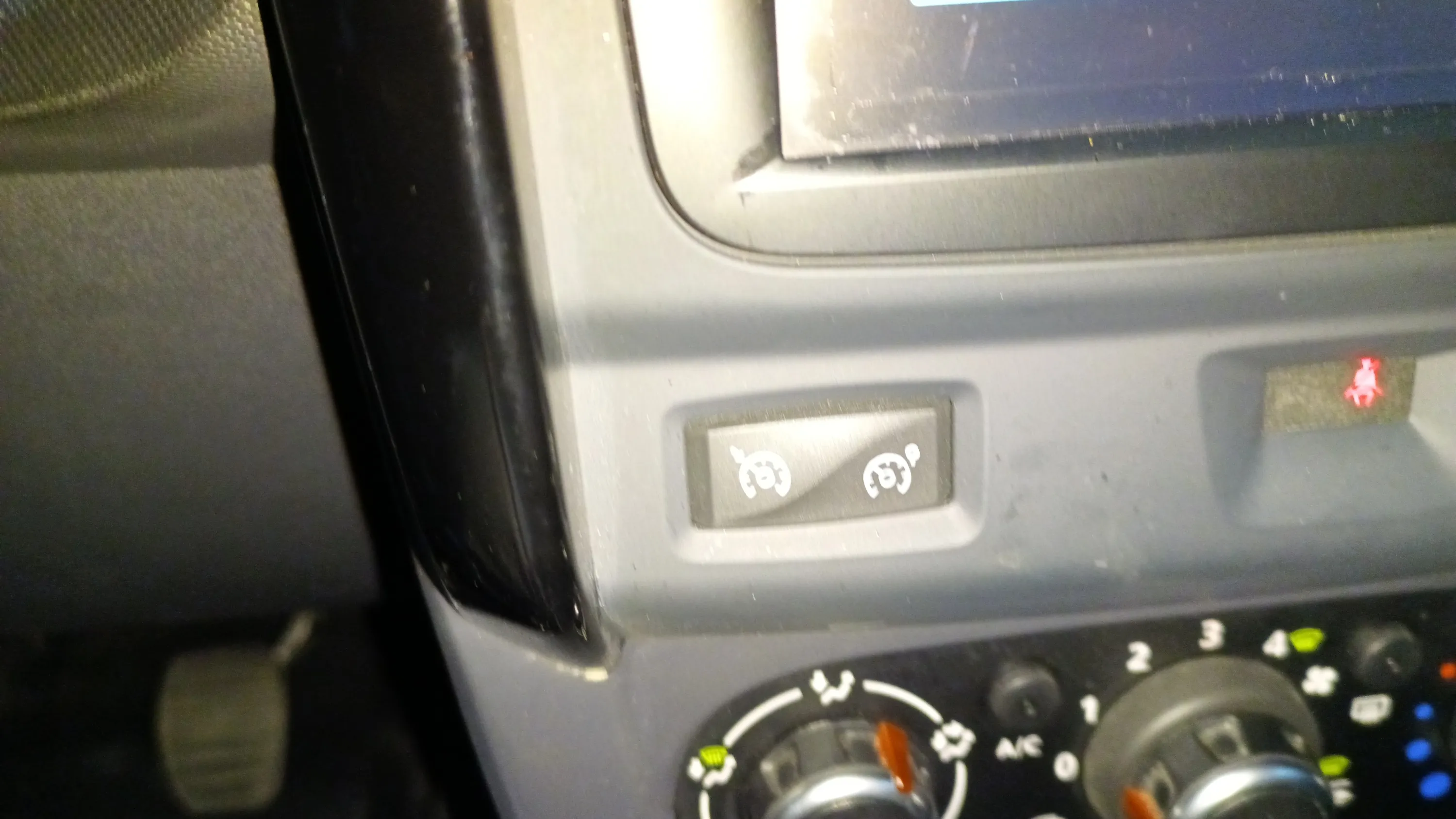 Dacia Duster Ambiance TCe 4x2 2017 - foto 23