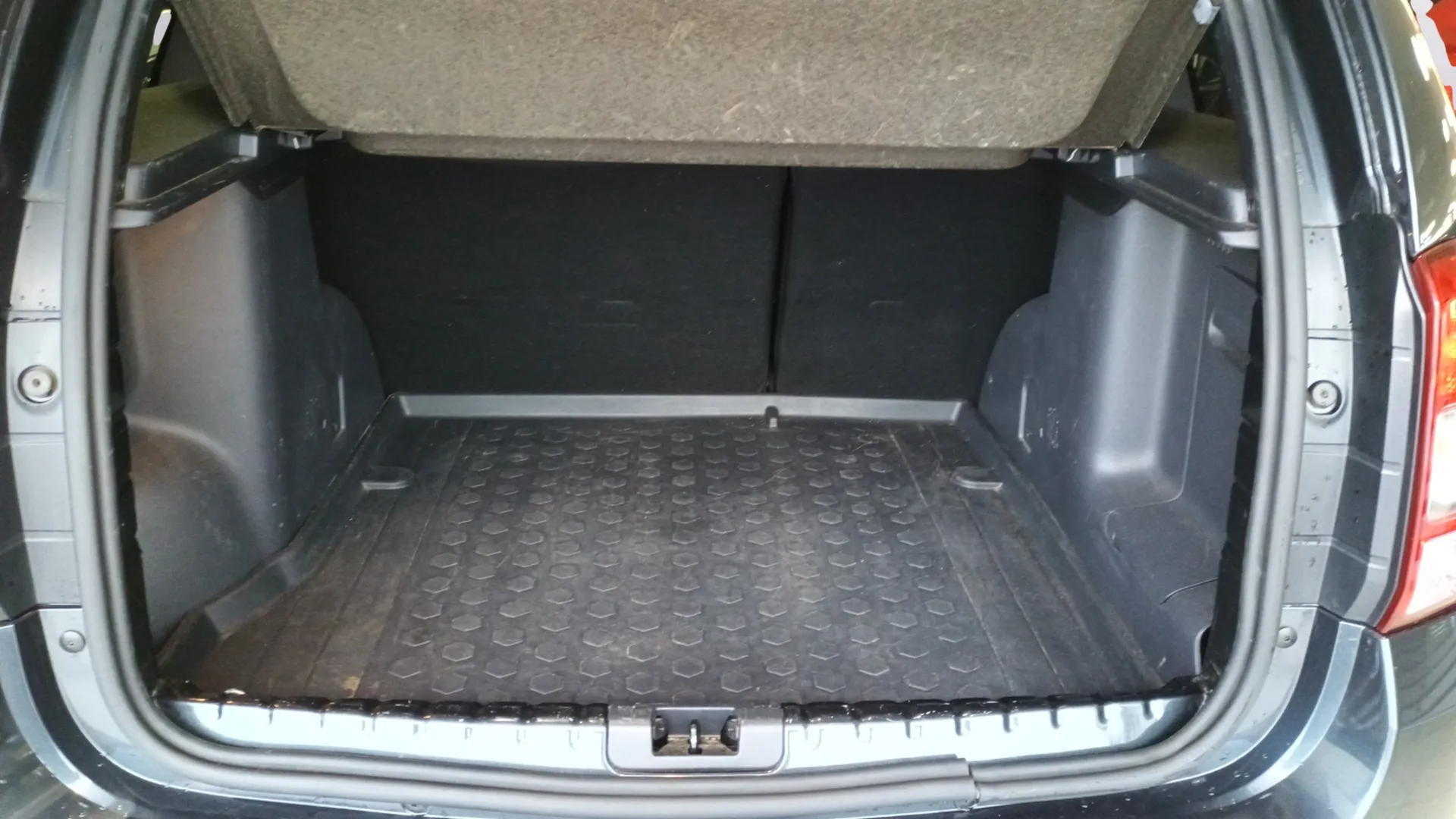 Dacia Duster Ambiance TCe 4x2 2017 - foto 11