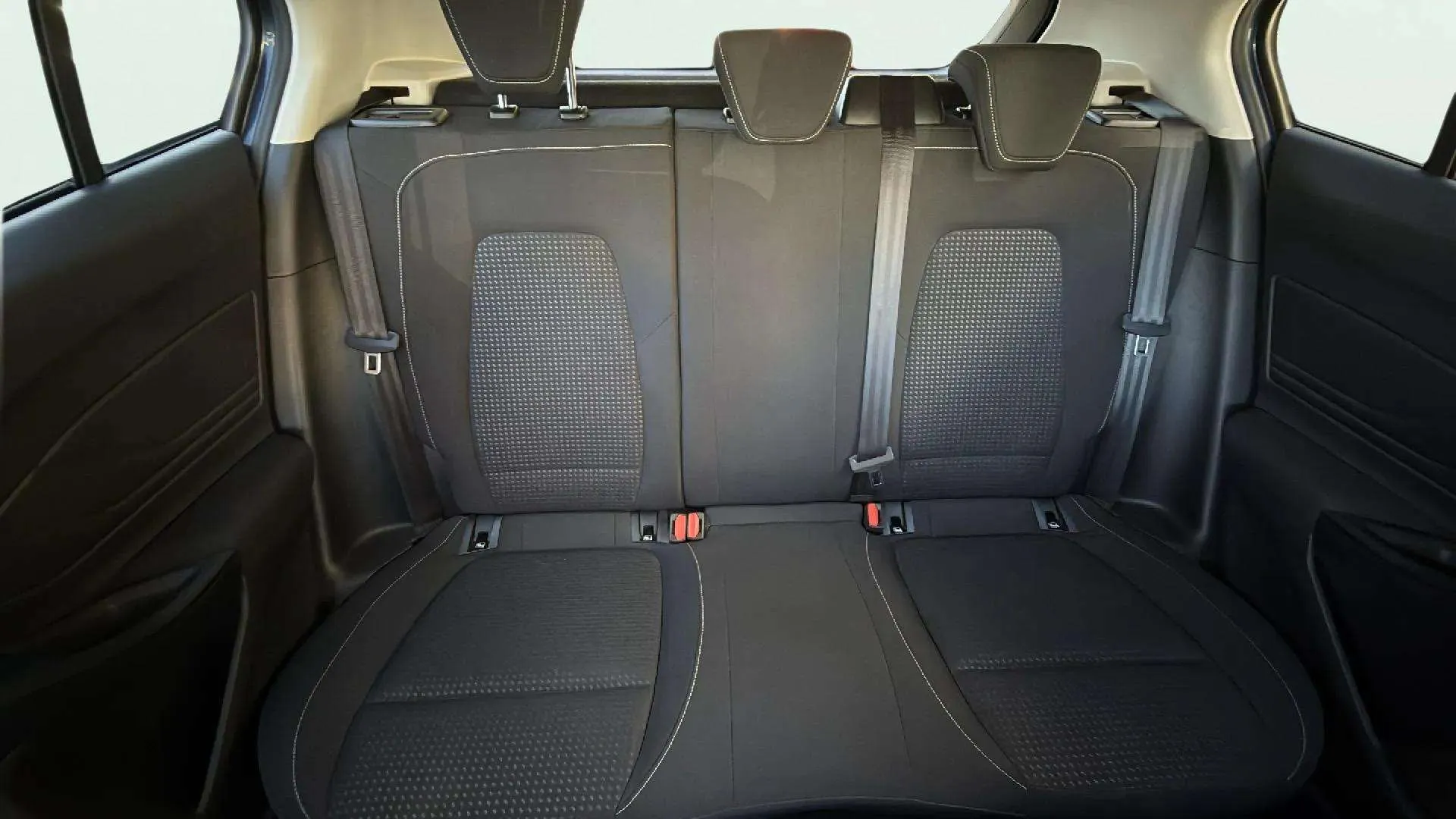 Ford Focus 1.5 EcoBlue Trend+ - foto 19