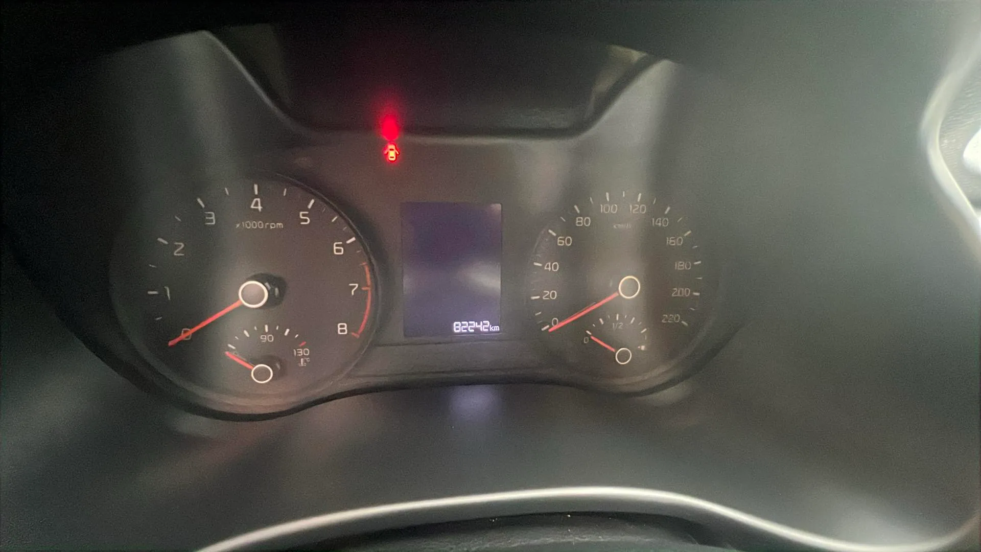 Kia Stonic 1.0 T-GDi Tech - foto 16