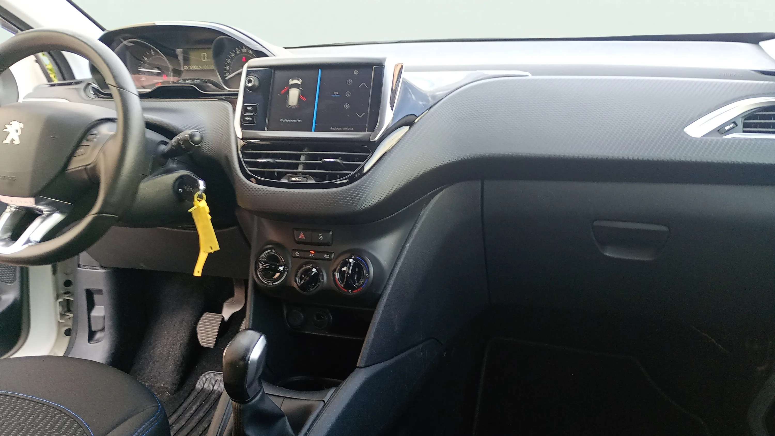 Peugeot 208 Active PureTech - foto 20