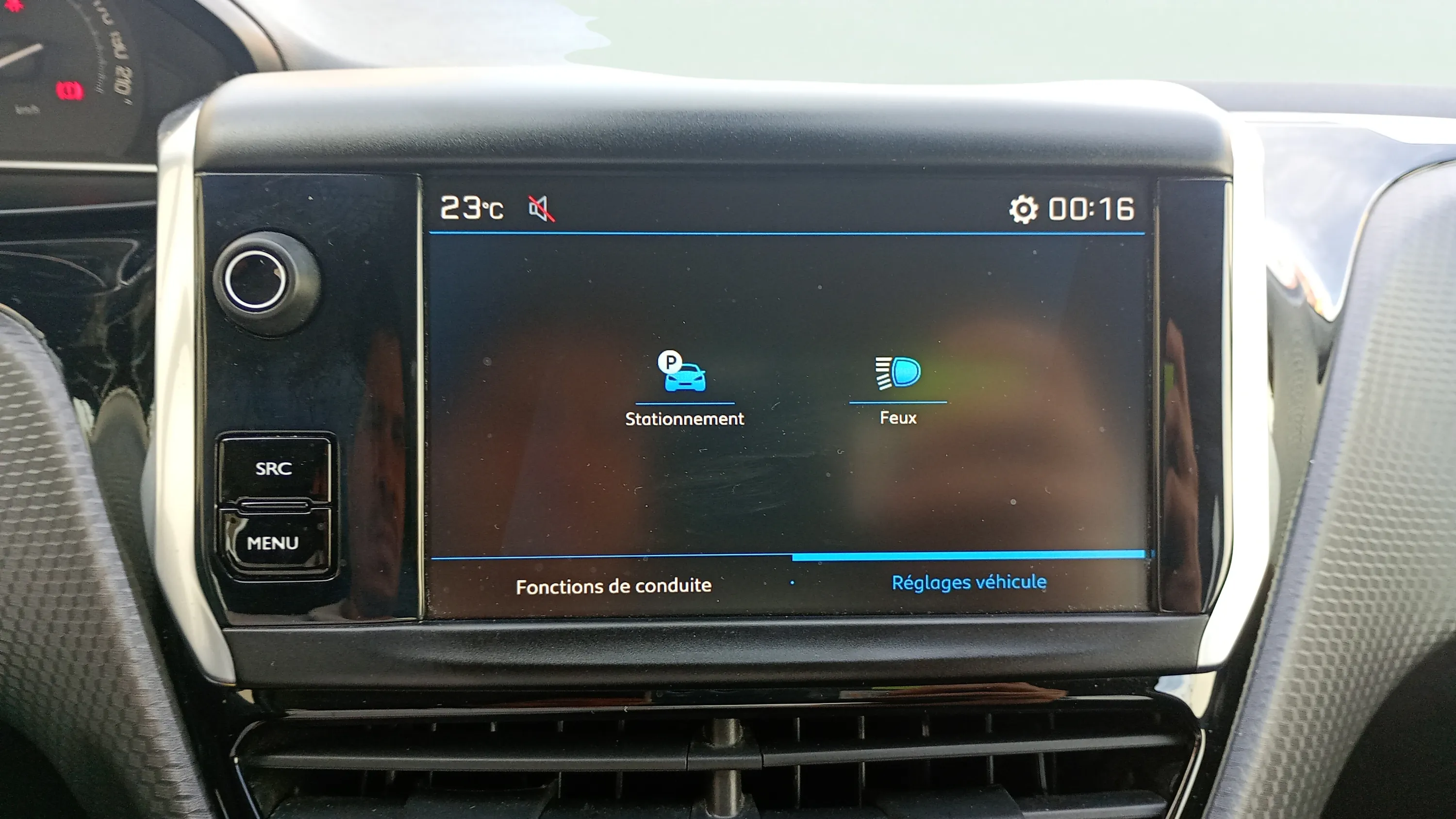 Peugeot 208 Active PureTech - foto 29