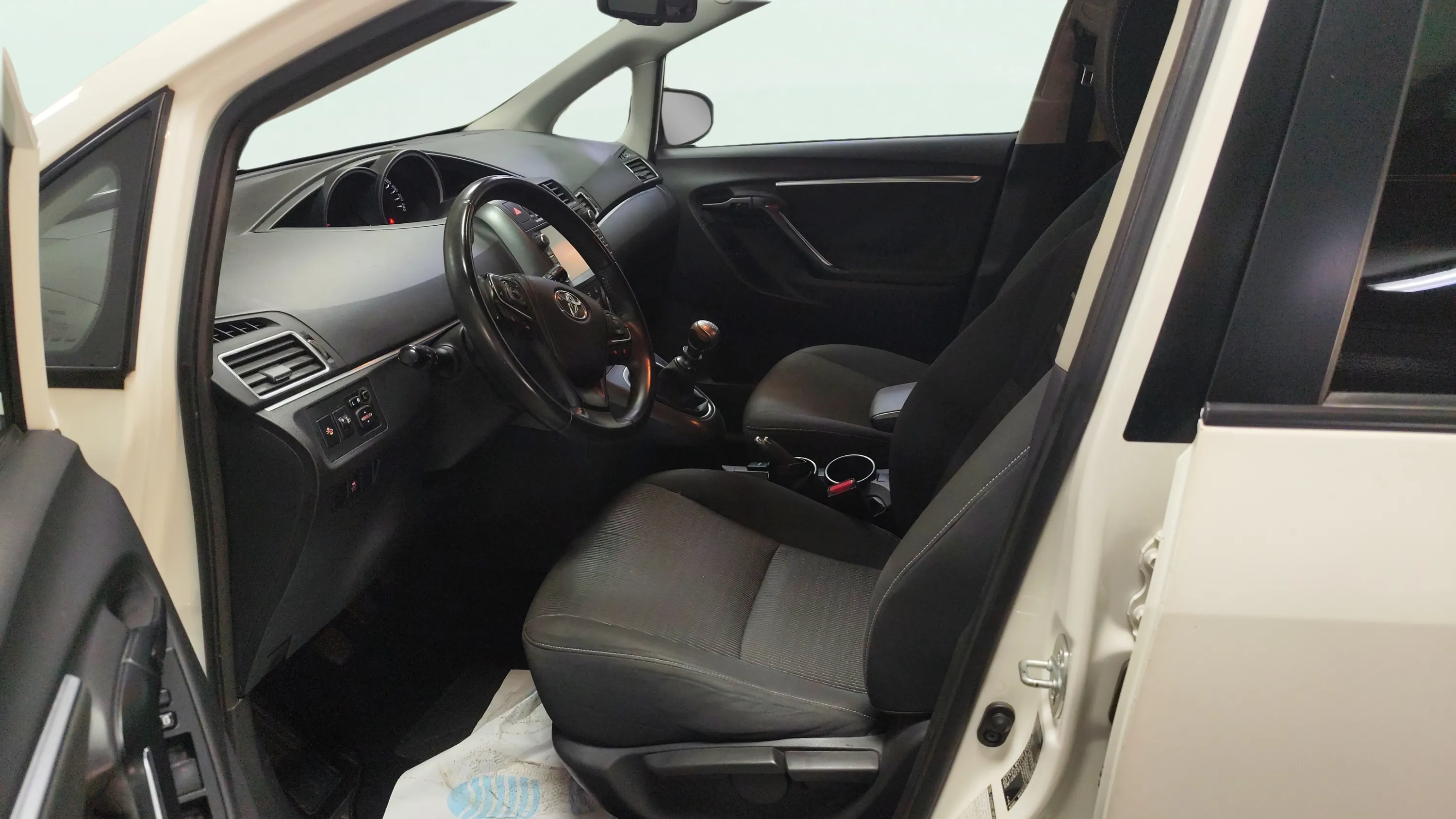 Toyota Verso - foto 22