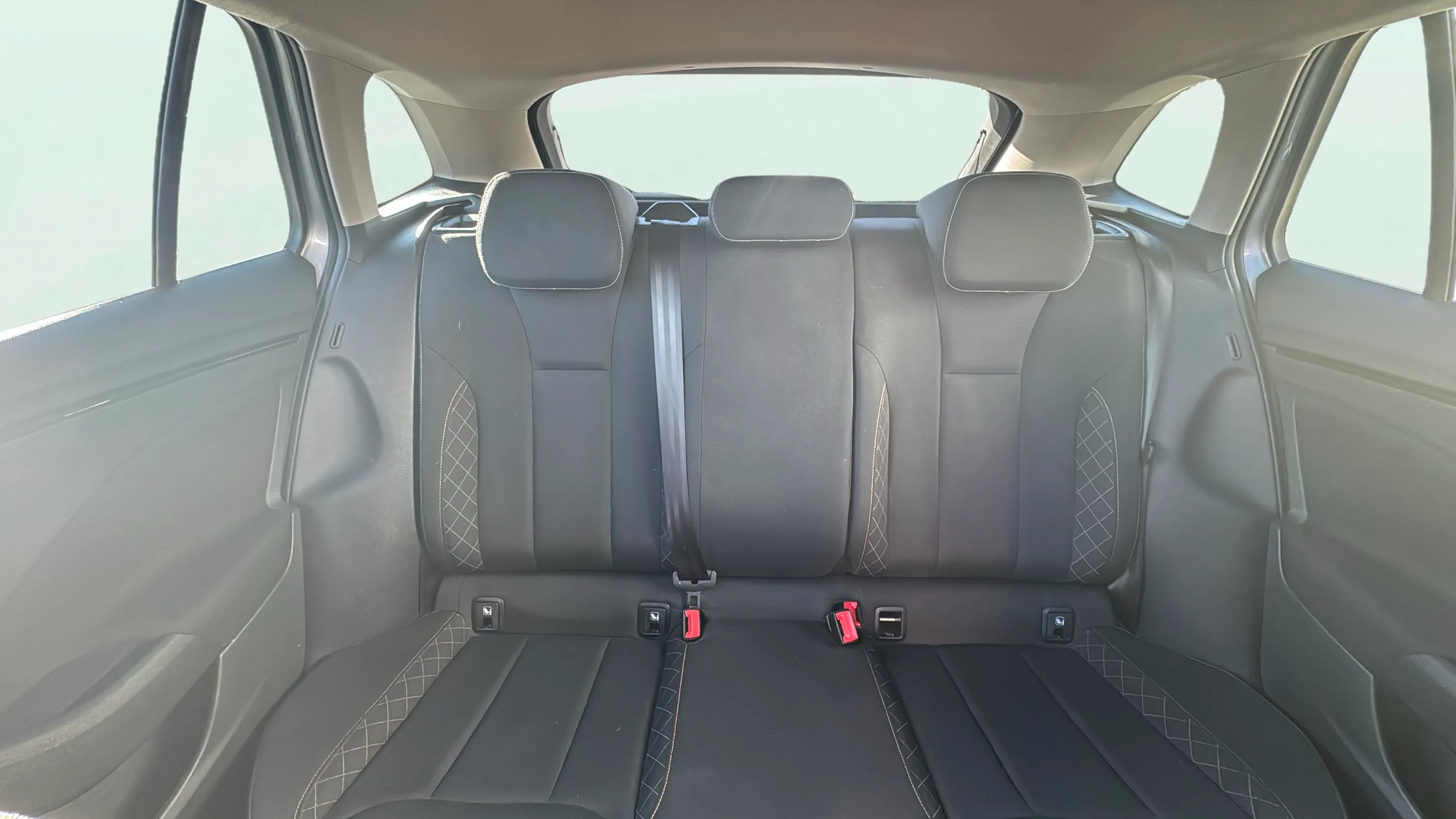 Škoda Scala 1.0 TSI Emotion - foto 12