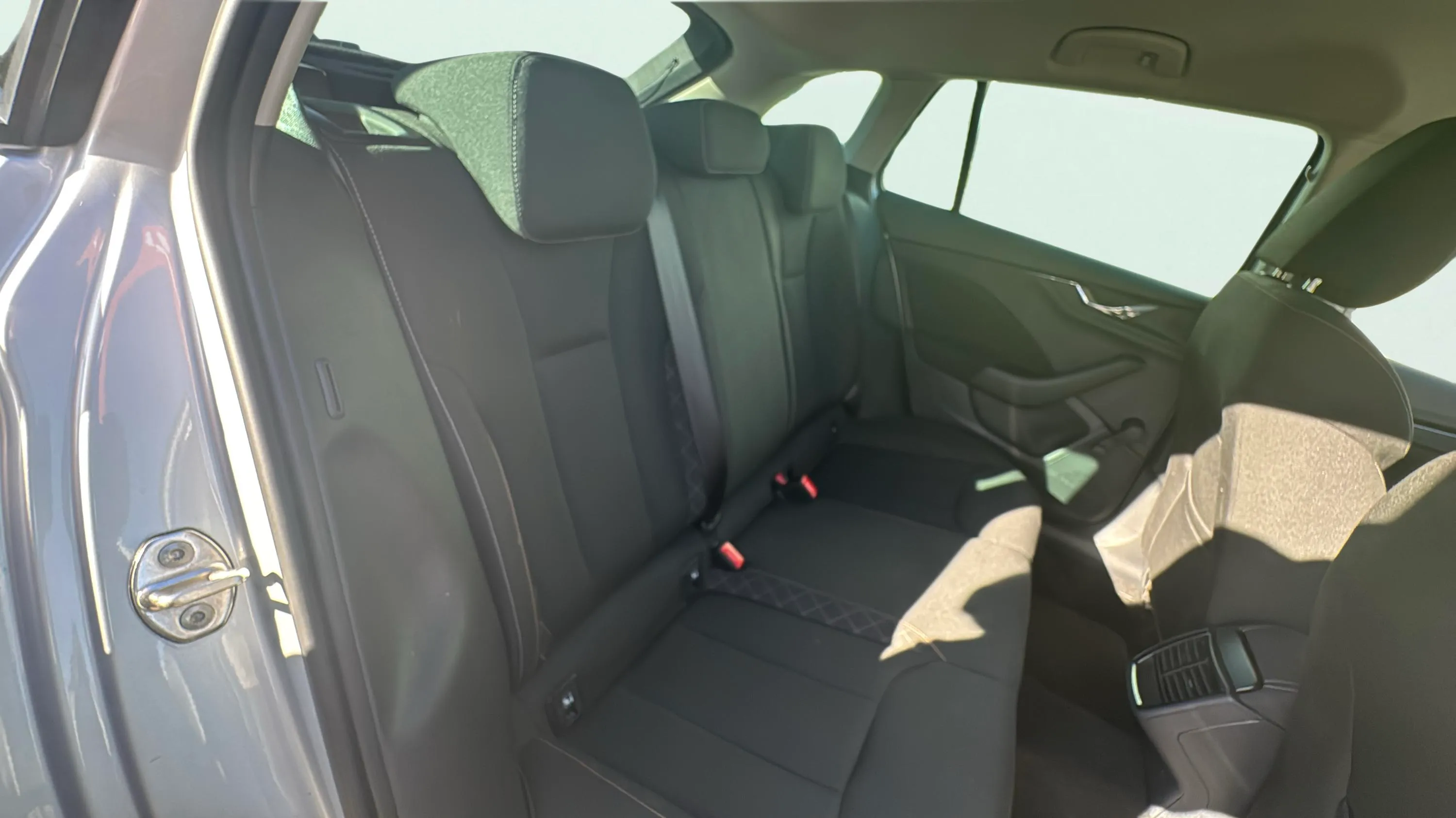 Škoda Scala 1.0 TSI Emotion - foto 11