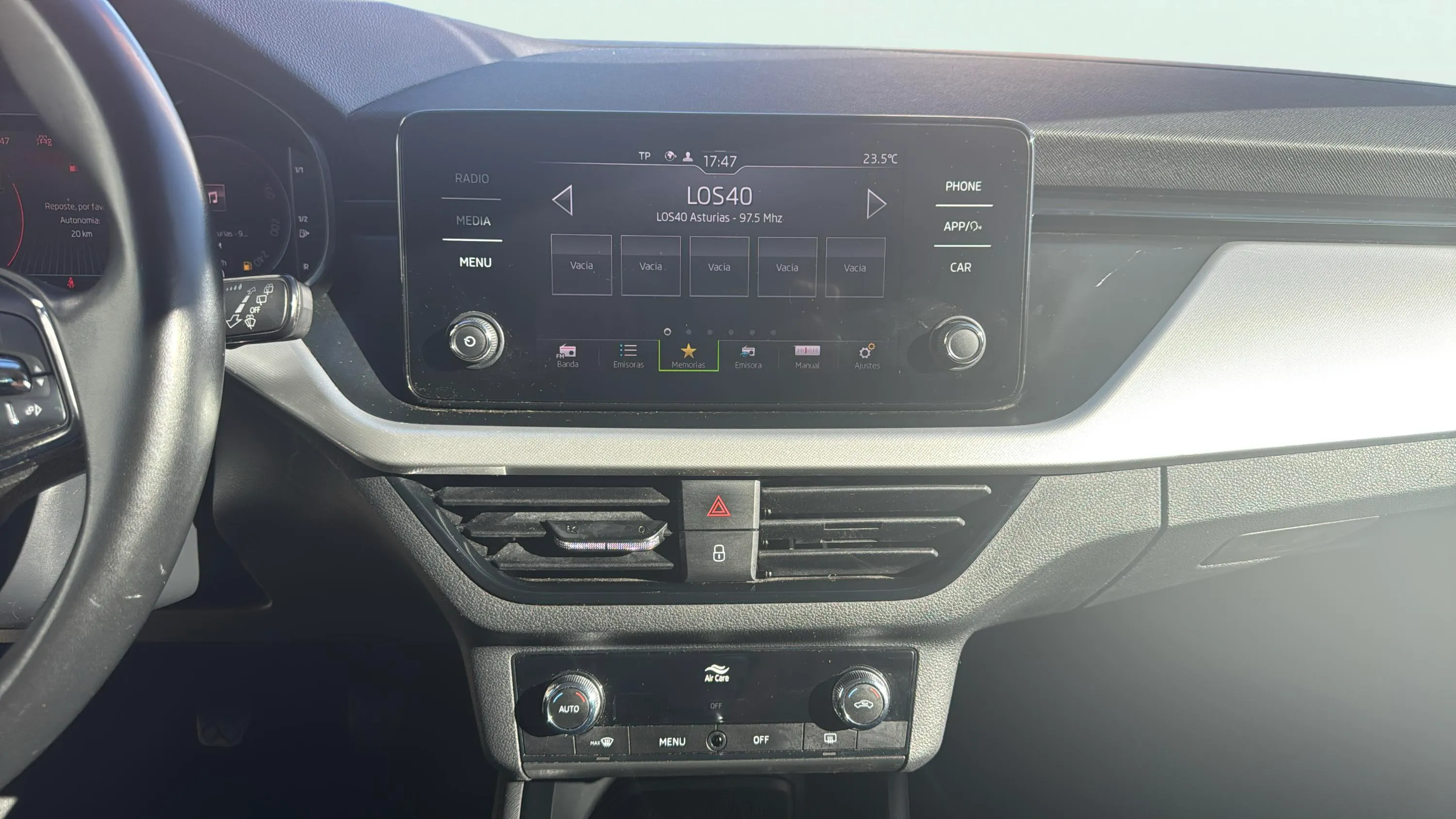 Škoda Scala 1.0 TSI Emotion - foto 14