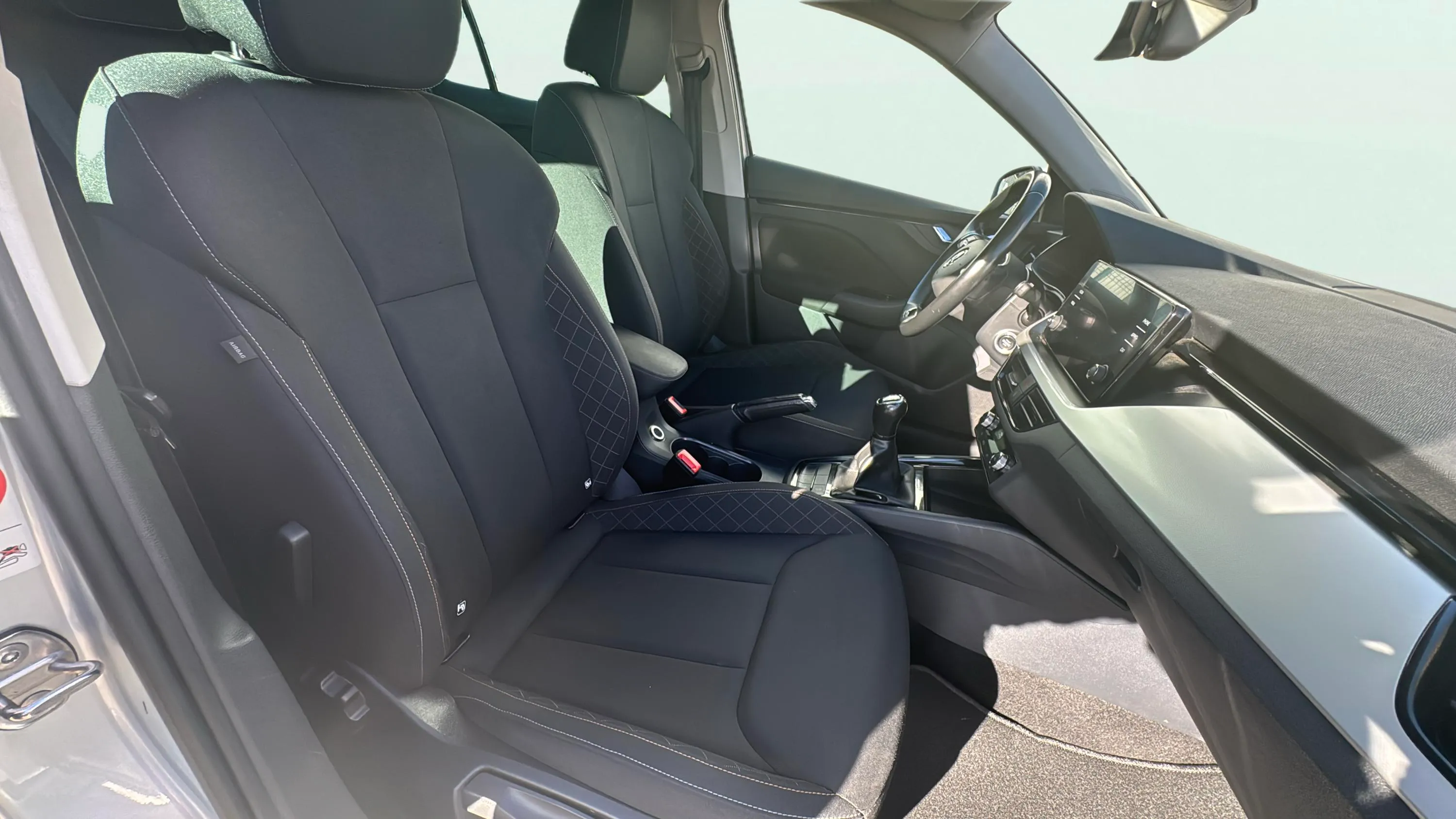 Škoda Scala 1.0 TSI Emotion - foto 10