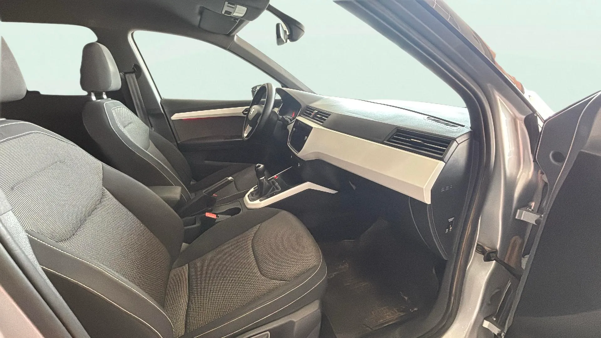 SEAT Arona 1.0 TSI Style Ecomotive - foto 8