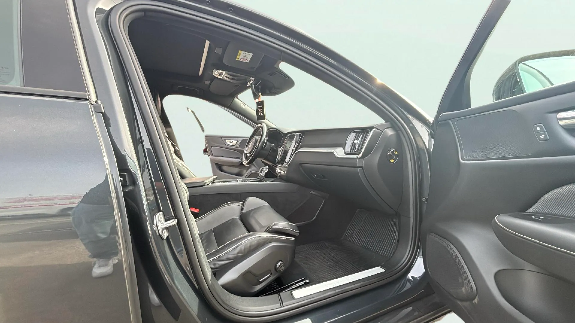 Volvo S60 2.0 T5 Business Plus - foto 9