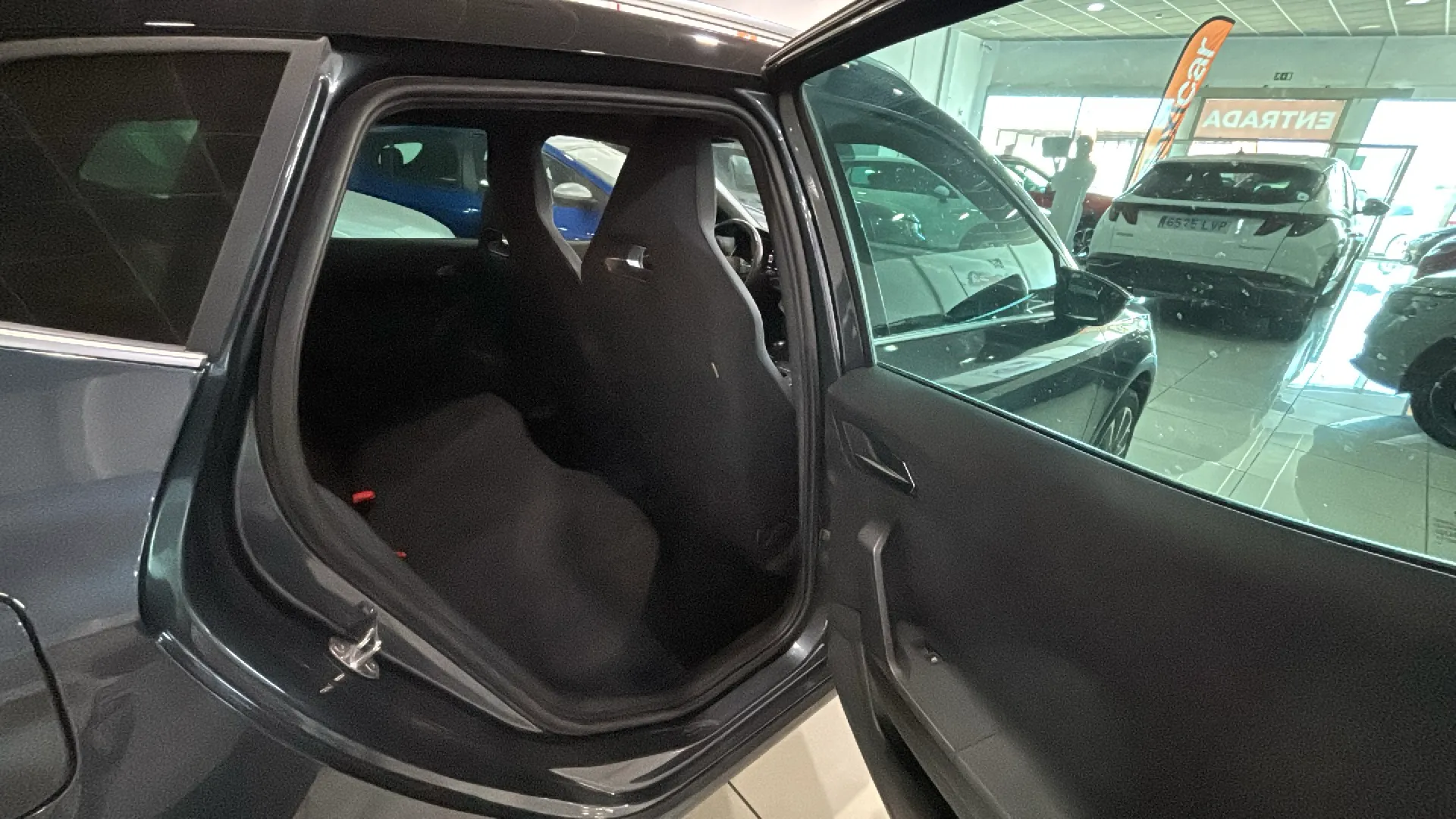 SEAT Arona 1.0 TSI FR XL RX - foto 10