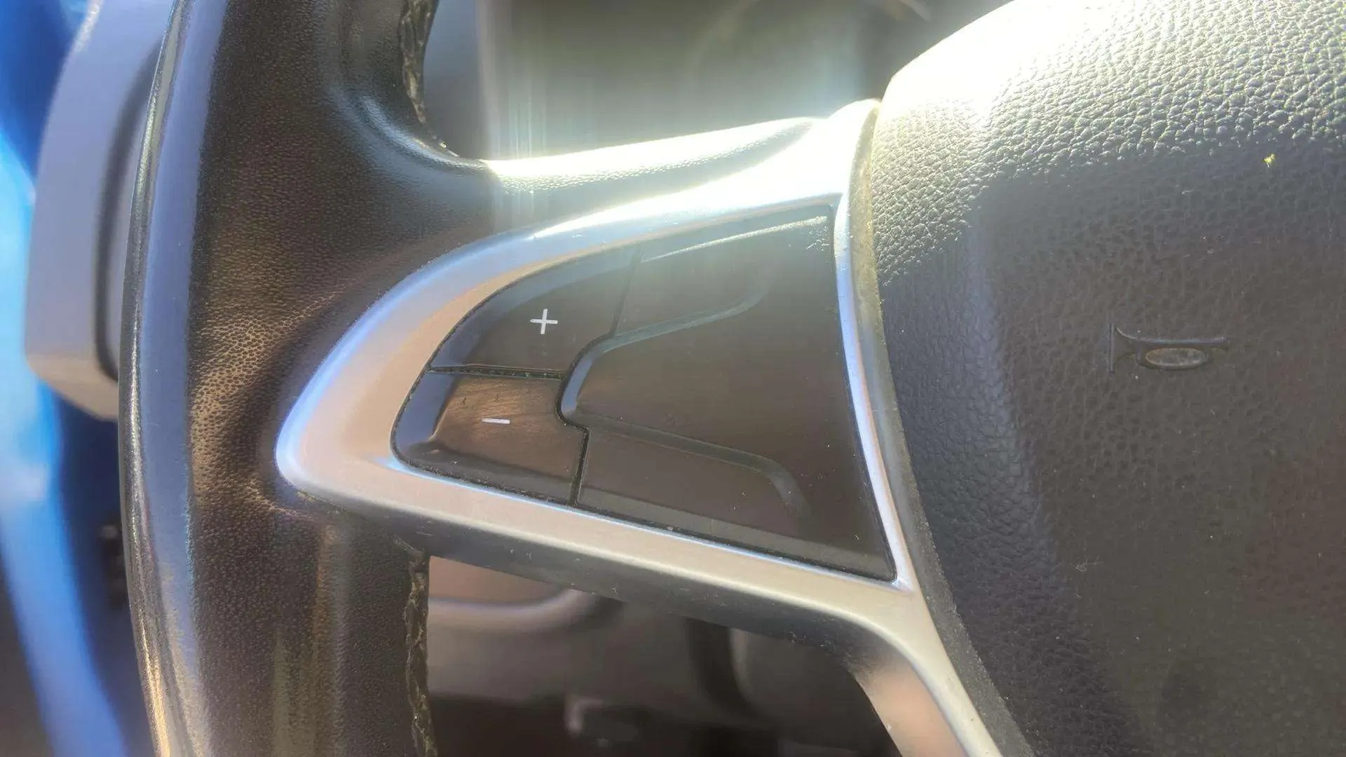 Dacia Sandero Laureate TCe - foto 14