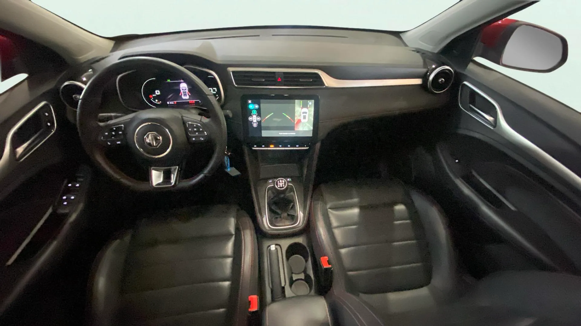 MG ZS 1.5 Luxury - foto 20