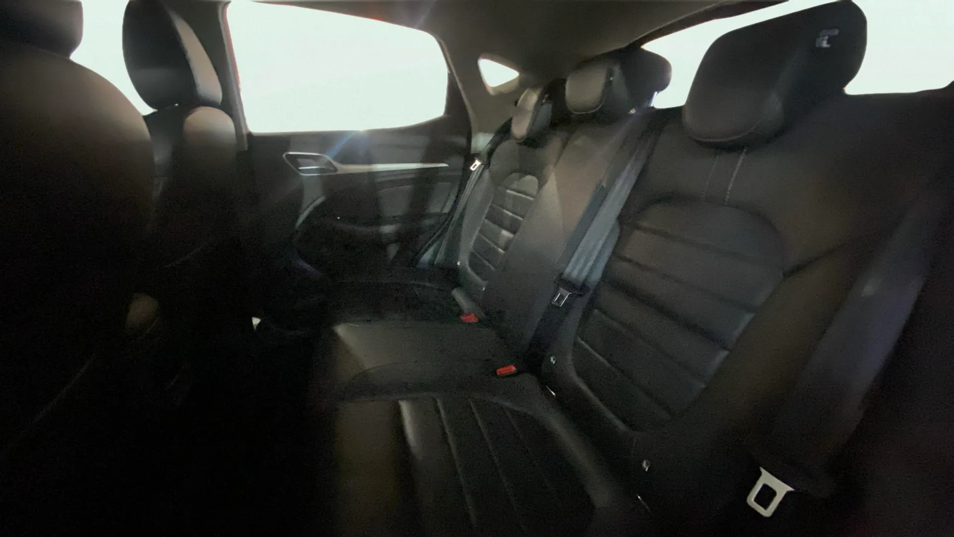 MG ZS 1.5 Luxury - foto 18