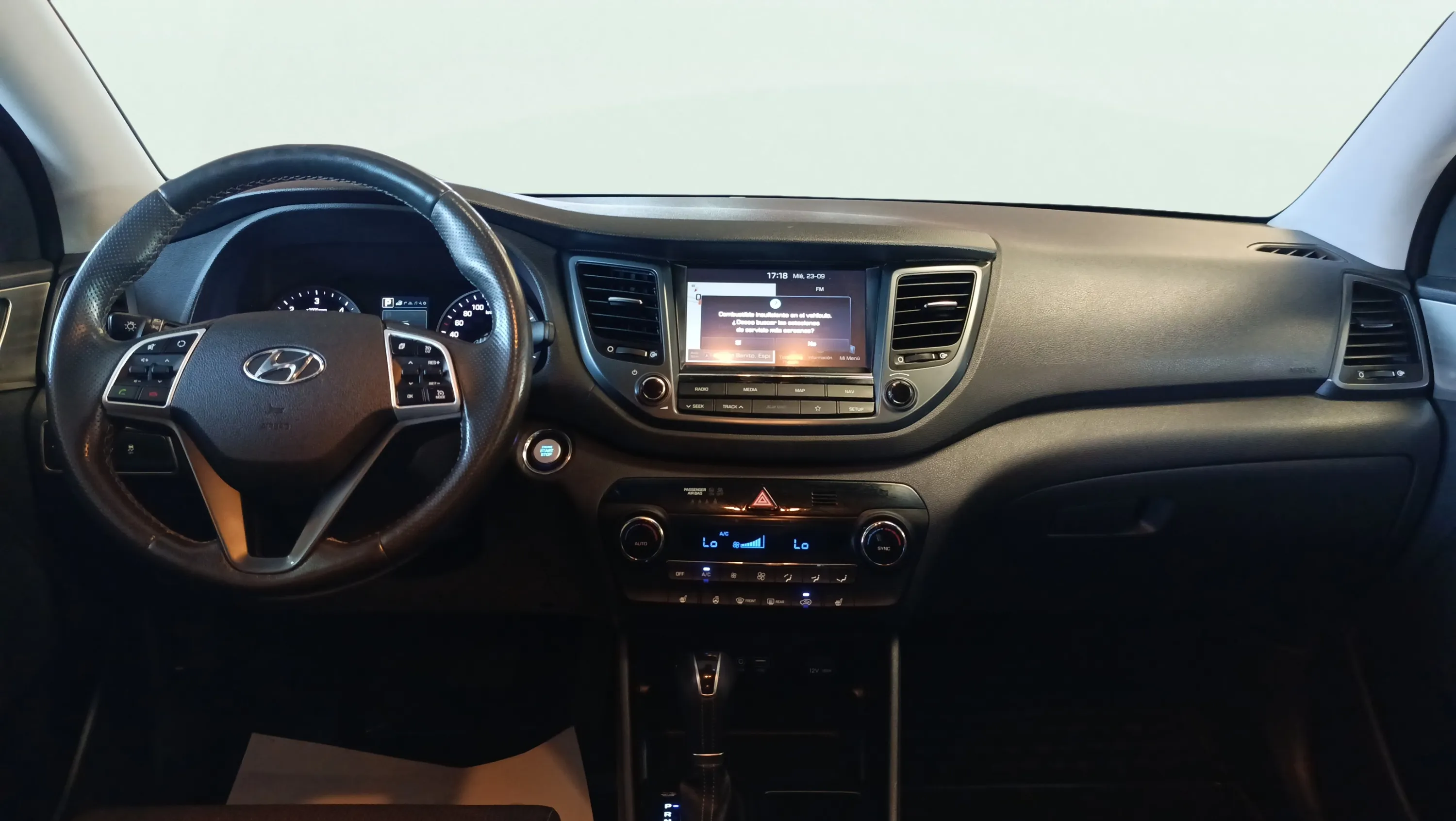 Hyundai Tucson 1.7 CRDi BD Tecno DCT 4x2 - foto 9