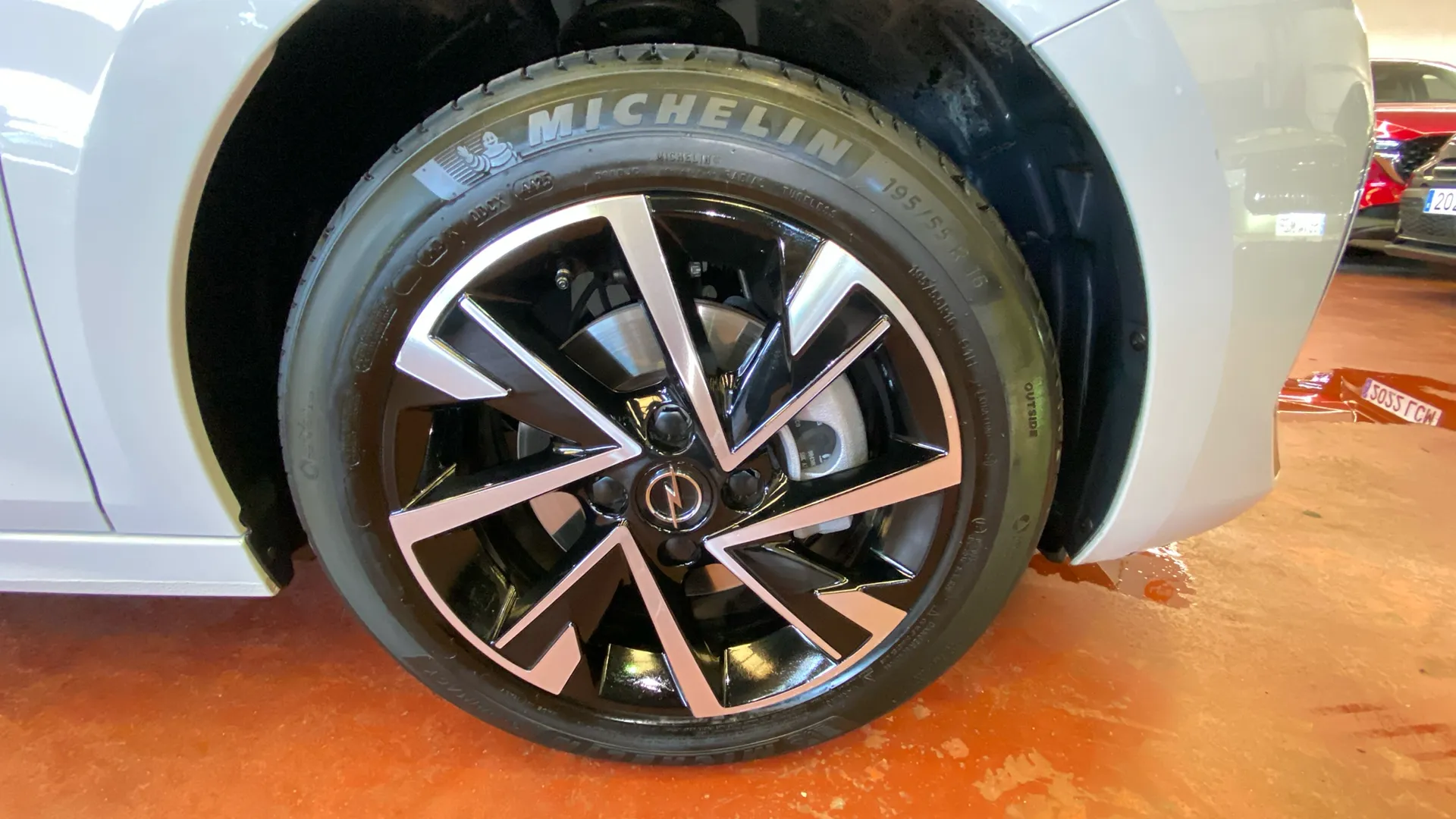 Opel Corsa 1.2T XHT Hybrid GS eDCT - foto 10