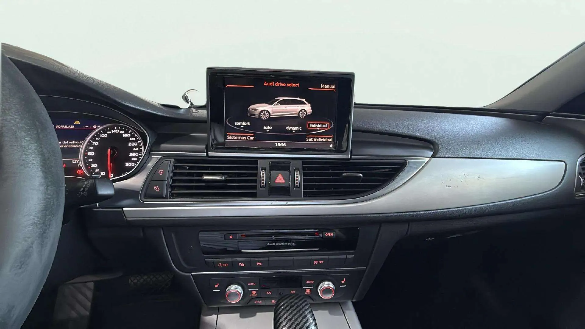Audi A6 2.0 TDI quattro S tronic Avant - foto 12