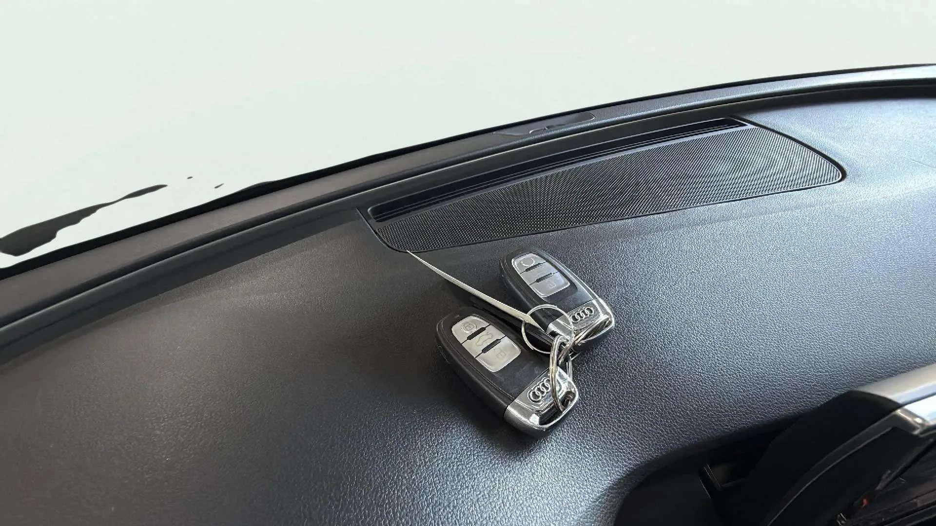 Audi A6 2.0 TDI quattro S tronic Avant - foto 15