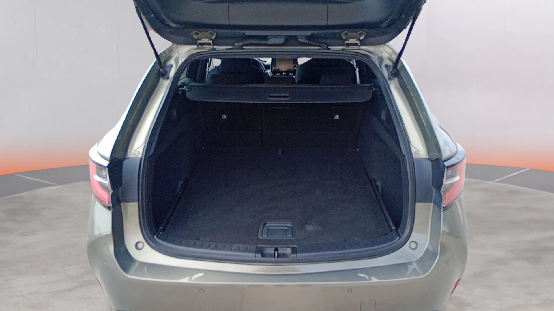 Toyota Corolla 1.8 125H Business Plus E-CVT TOU Sport - foto 23