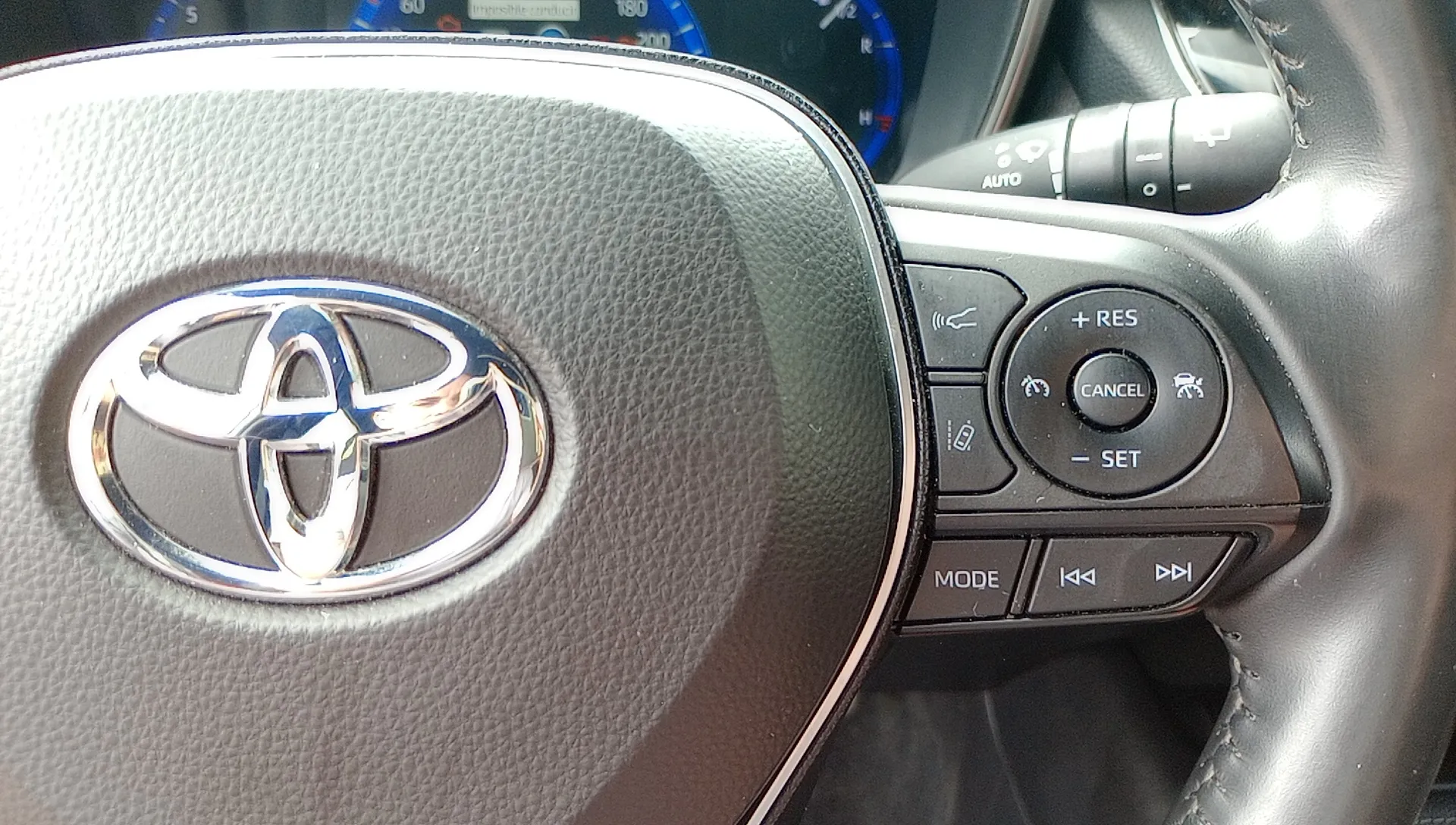 Toyota Corolla 1.8 125H Business Plus E-CVT TOU Sport - foto 13