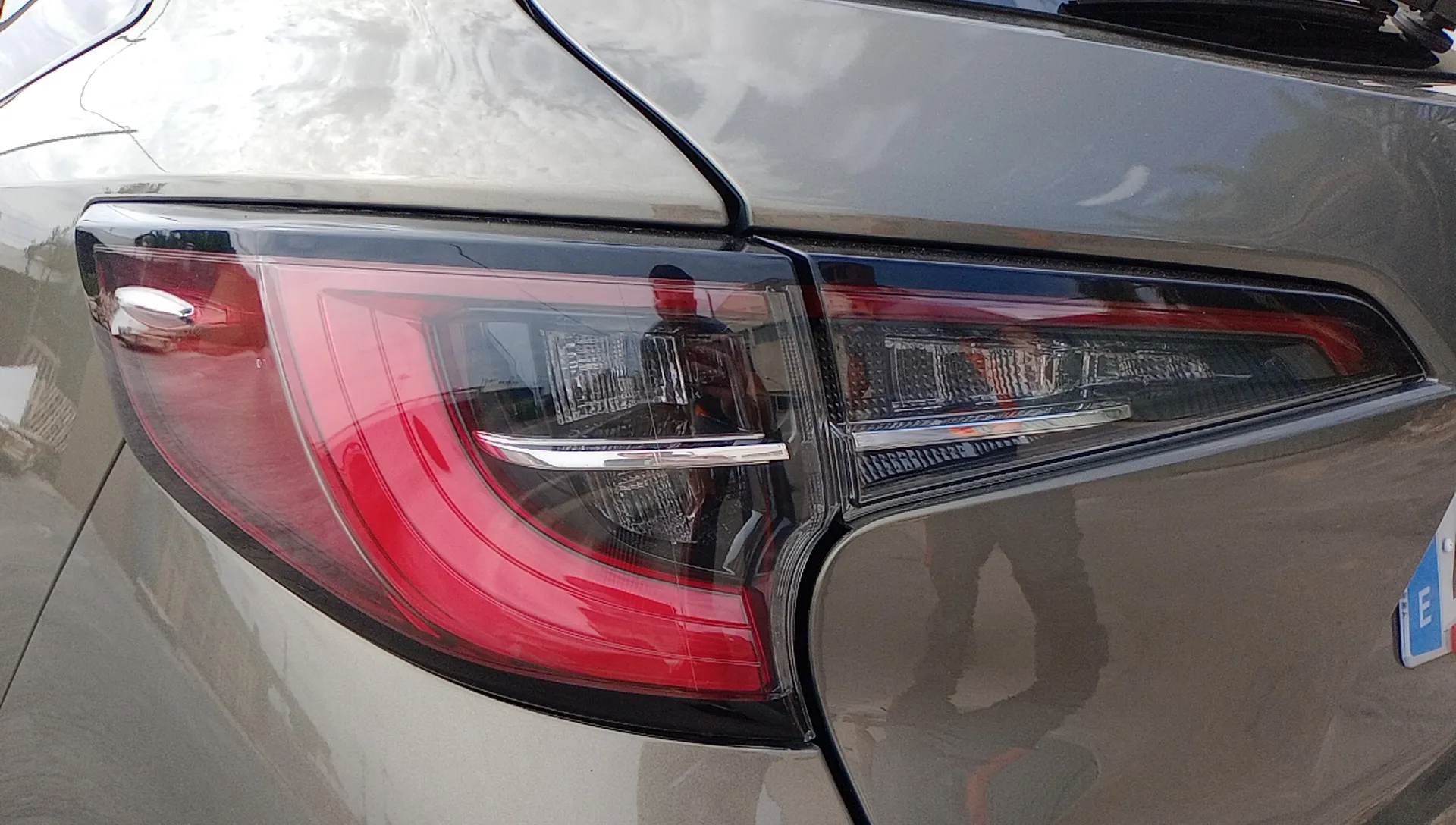 Toyota Corolla 1.8 125H Business Plus E-CVT TOU Sport - foto 25