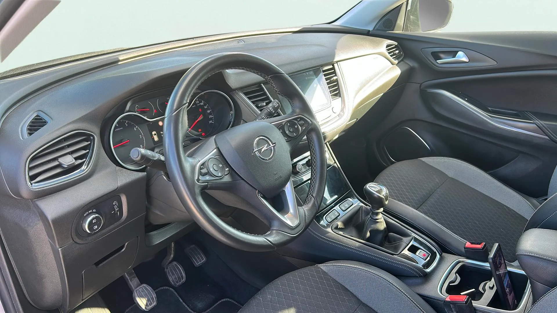 Opel Grandland 1.2 Turbo 120 Aniversario - foto 18