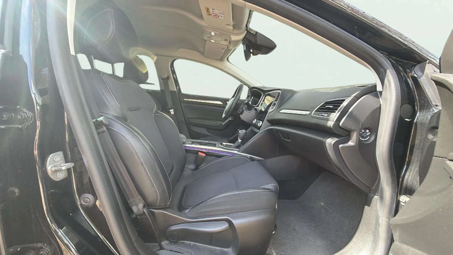 Renault Mégane S.T. Techno TCe EDC GPF - foto 11
