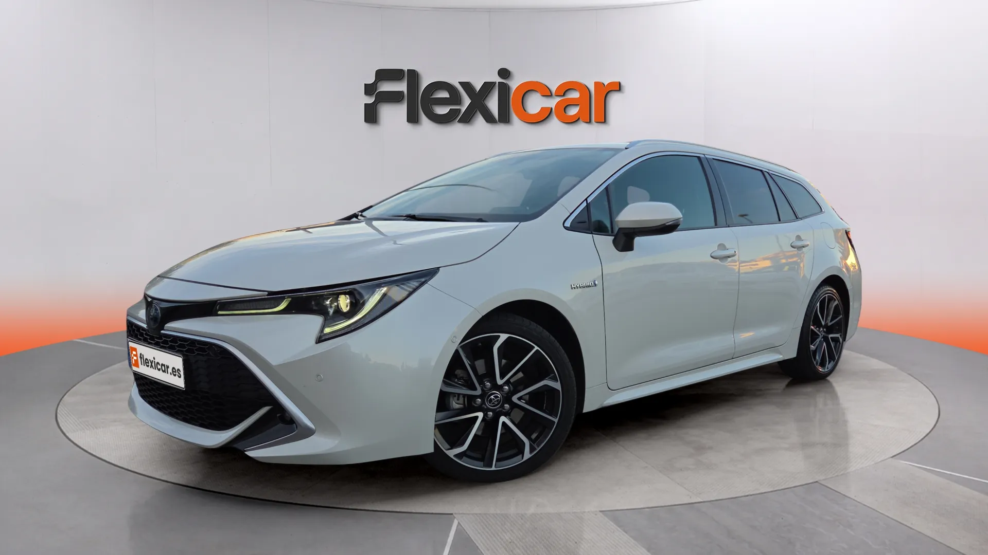 Toyota Corolla 2.0 180H Advance E-CVT Touring Sport - foto 3