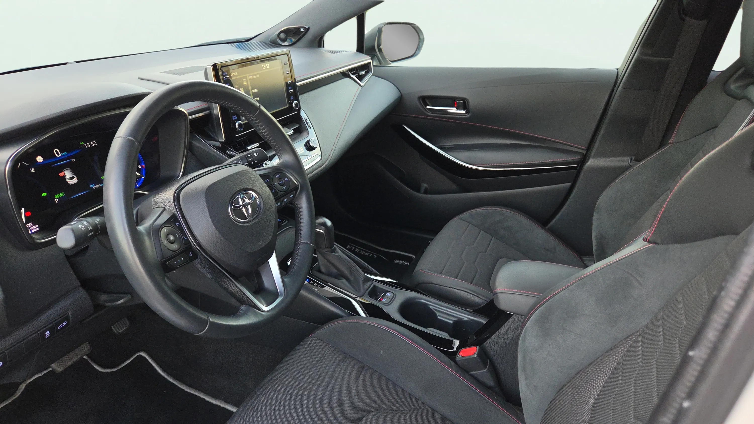 Toyota Corolla 2.0 180H Advance E-CVT Touring Sport - foto 9