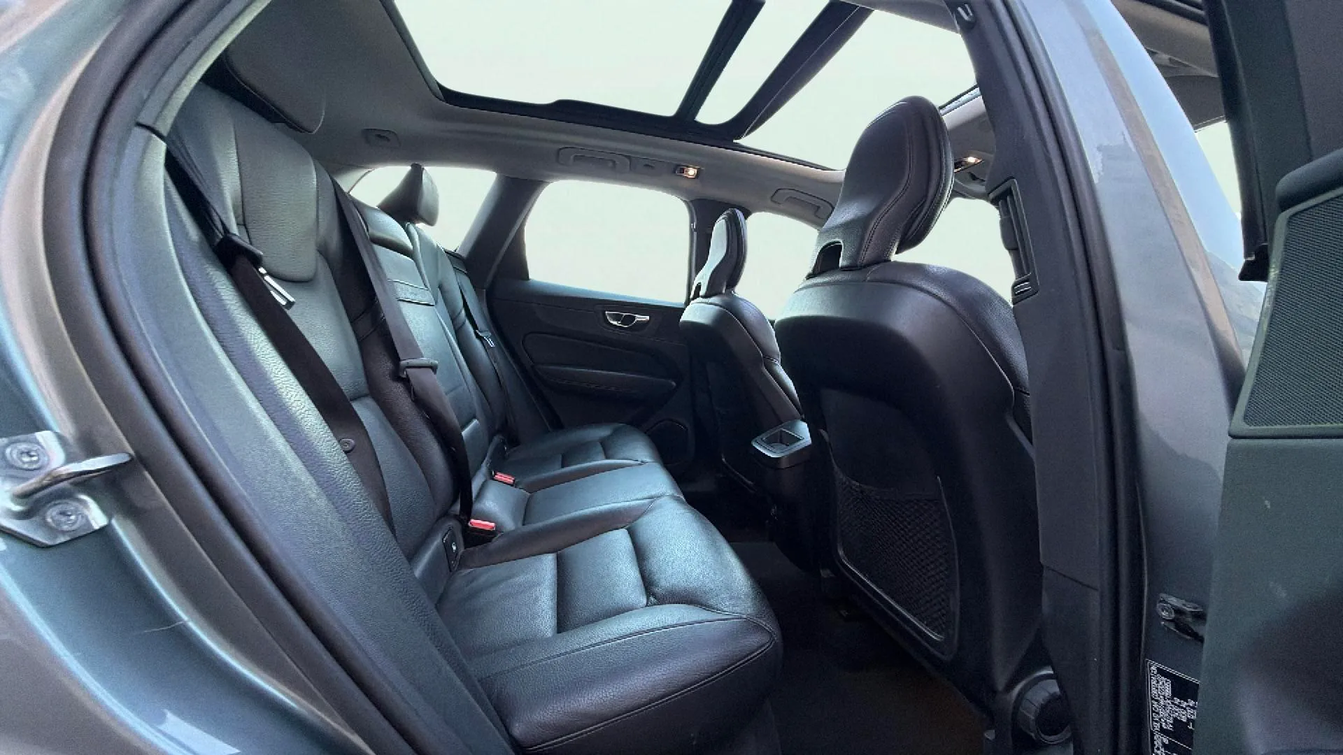Volvo XC60 2.0 T5 AWD Inscription - foto 10